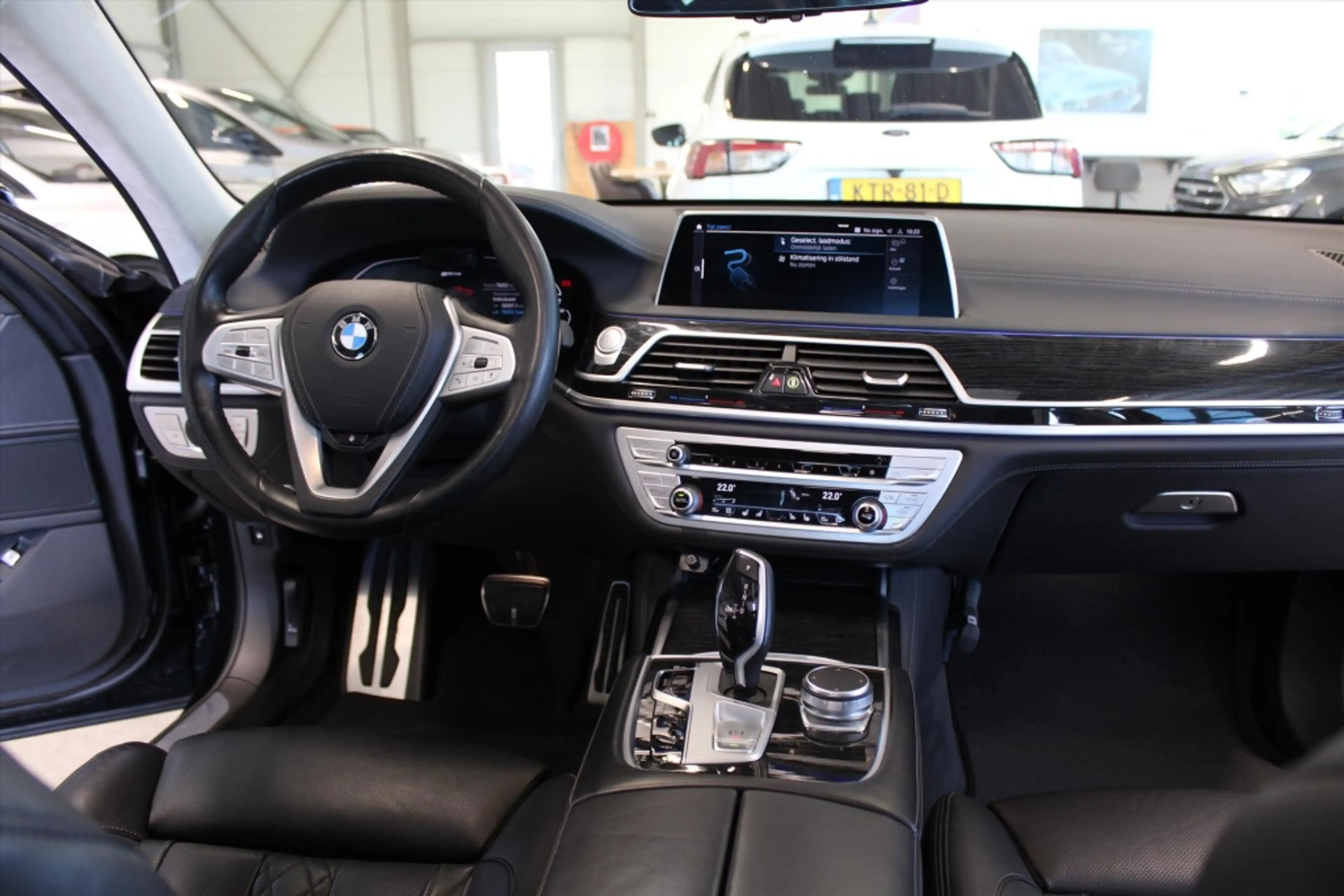 BMW 745 7-Serie (g11) 745e 394pk iPerformance Aut M-Pakket — photo 25