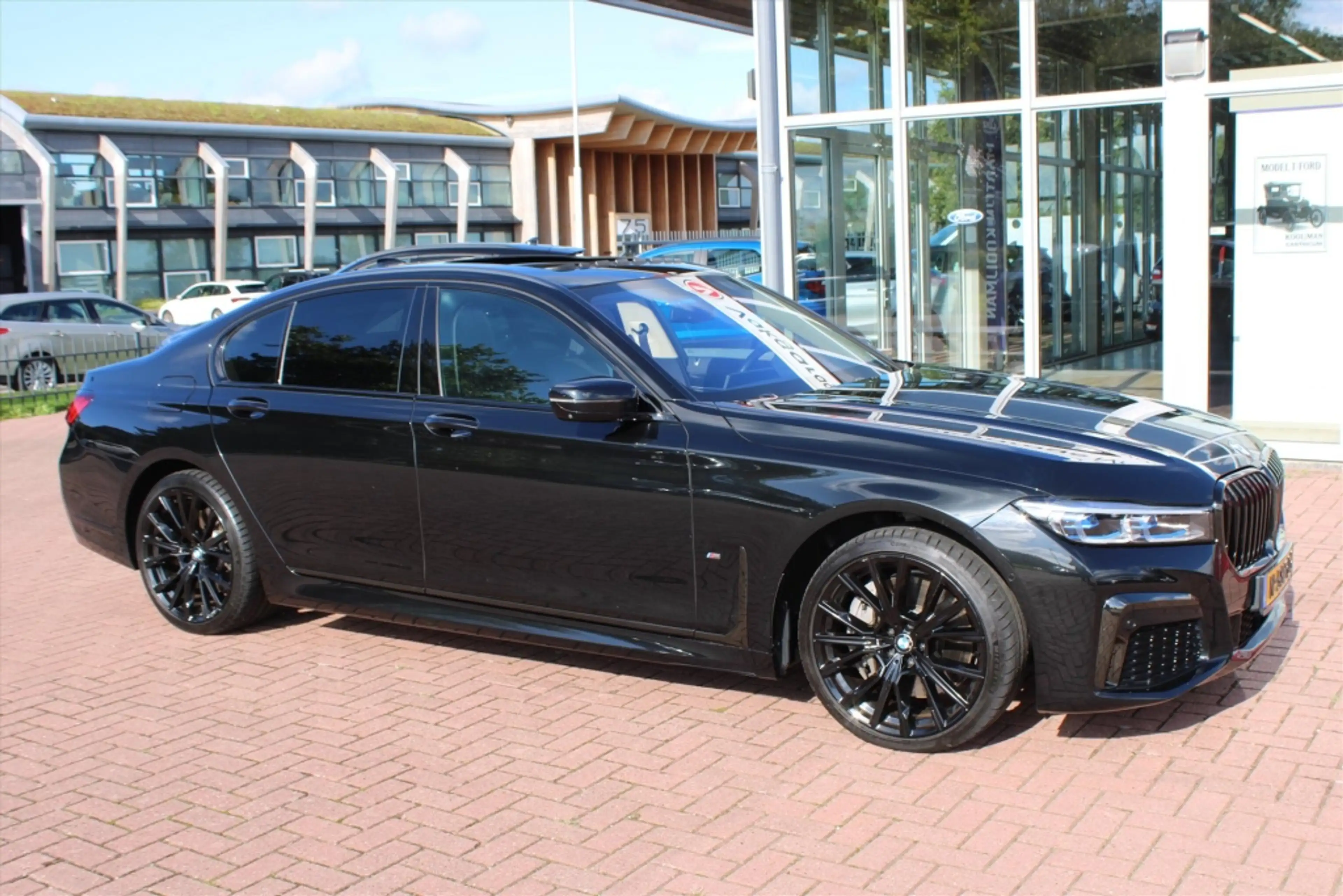 BMW 745 7-Serie (g11) 745e 394pk iPerformance Aut M-Pakket — photo 12