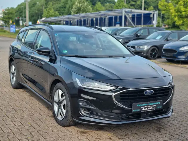 Ford Focus Turnier Automatik/Navi/Kamera/PDC/LEDs/SHZ