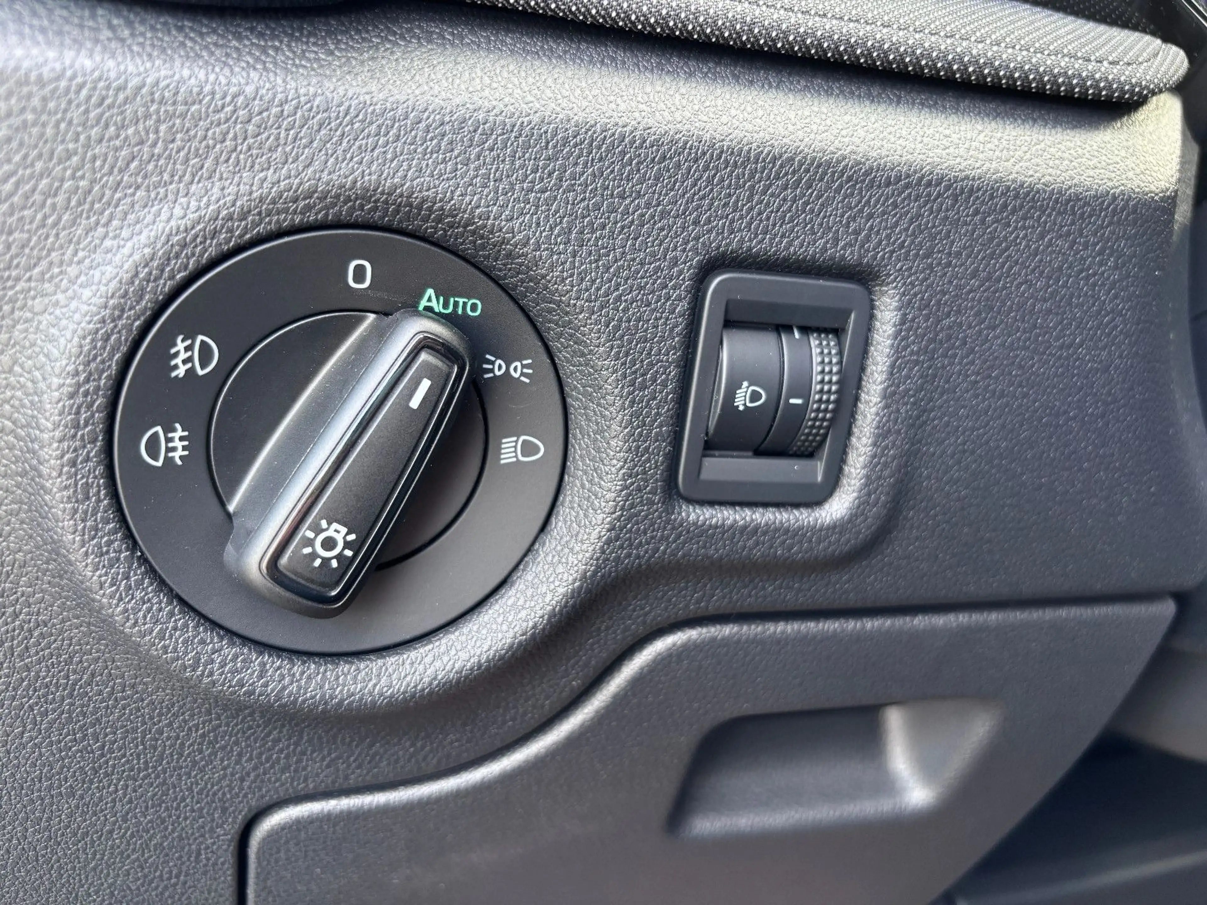 Skoda Fabia 1,0*Selection*1.Hd/Klima/PDC/LED/Garantie — photo 15