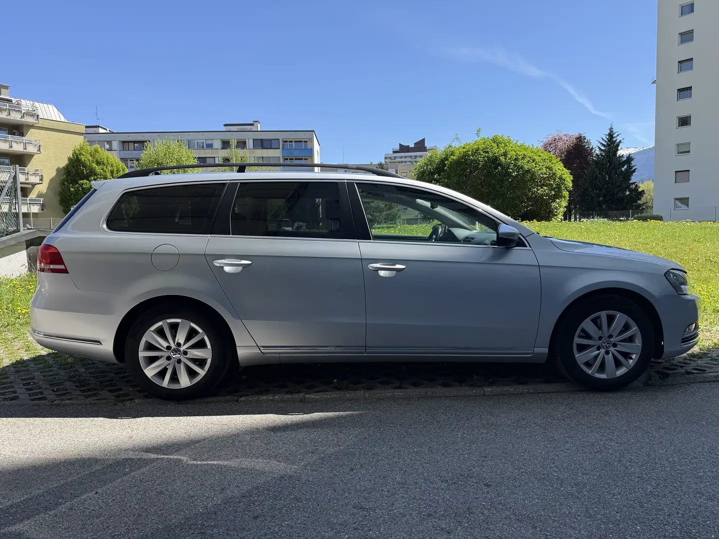 Volkswagen Passat Variant Comfortline BMT 2,0 TDI  DSG Silber - 2