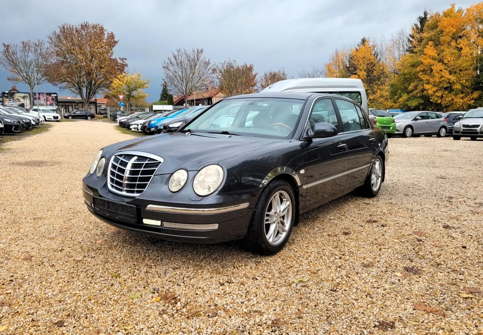 Kia Opirus Executive V6*Aut*LPG*8xLMF*AHK*SZH*Klima* Gris - 1