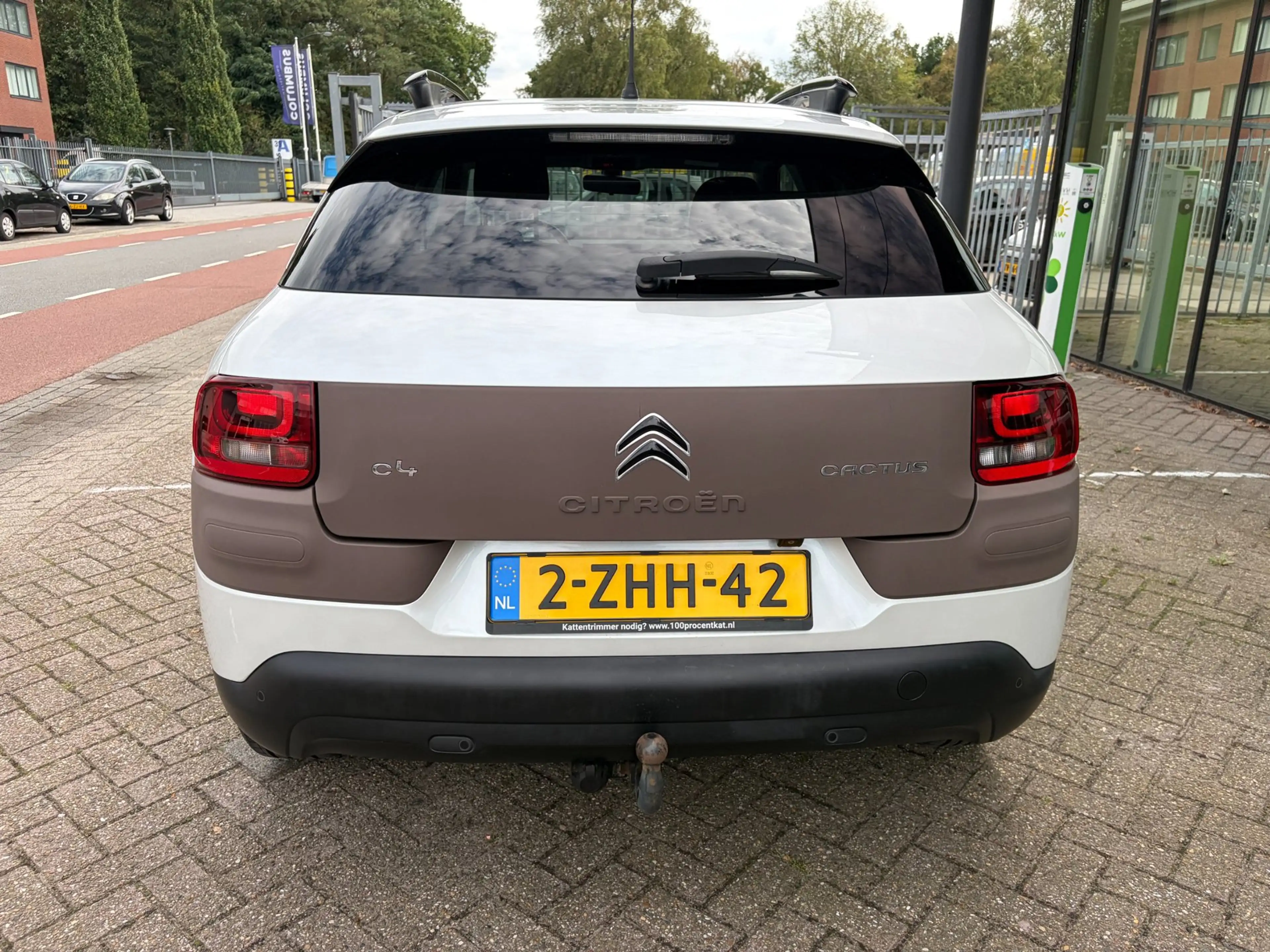 Citroen C4 Cactus 1.2 VTi Shine / Camera / Navi / LED / Trekhaak — photo 5