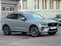 Volvo XC60 B5 AWD Mod25 mit TOP-Ausstattung NEUWERTIG! Grau - thumbnail 2
