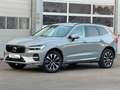Volvo XC60 B5 AWD Mod25 mit TOP-Ausstattung NEUWERTIG! Grau - thumbnail 1