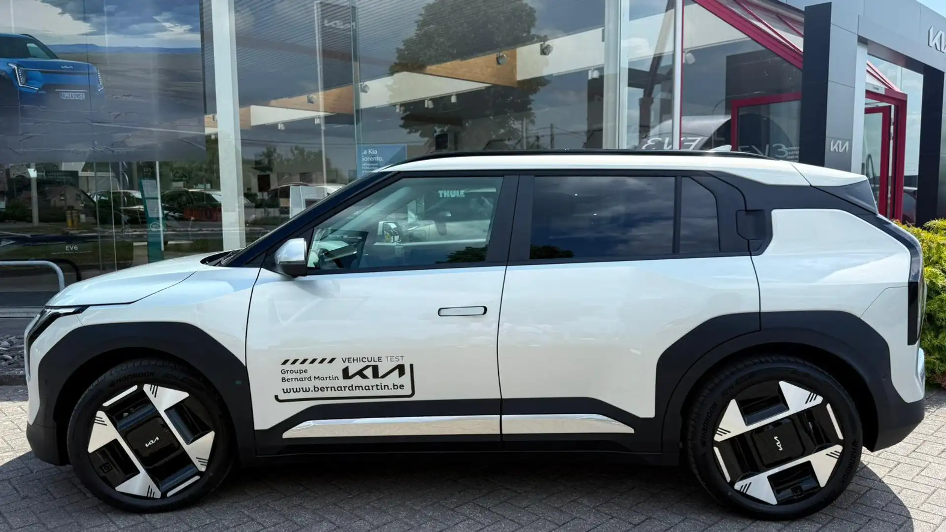 Kia EV3 81,4 kWh Business Plus + Advance pack Grigio - 2