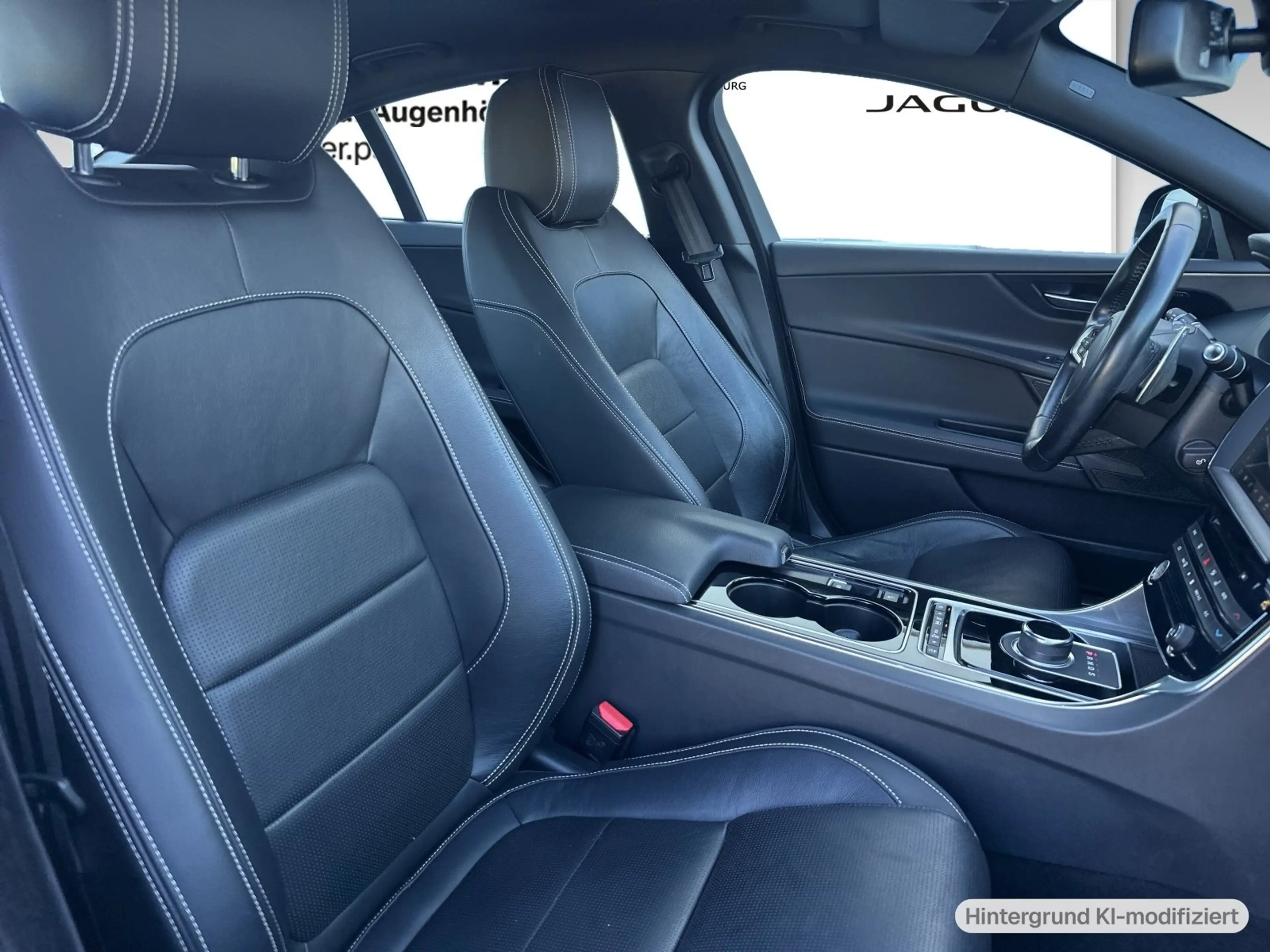 Jaguar XE 20d AWD Aut. Pure — photo 6