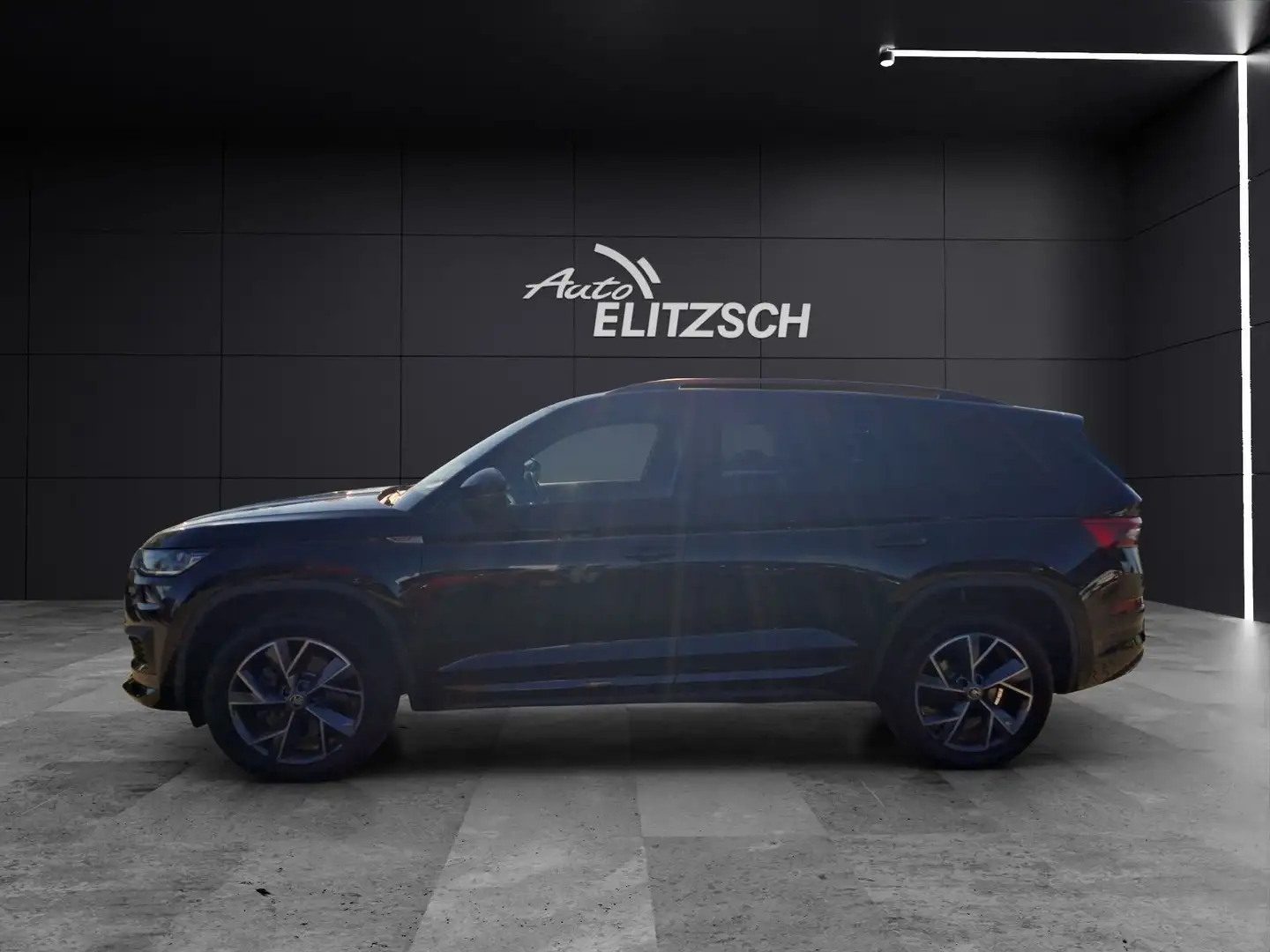 Skoda Kodiaq Sportline 4x4 2.0 TDI DSG AHK RFK ACC Schwarz - 2
