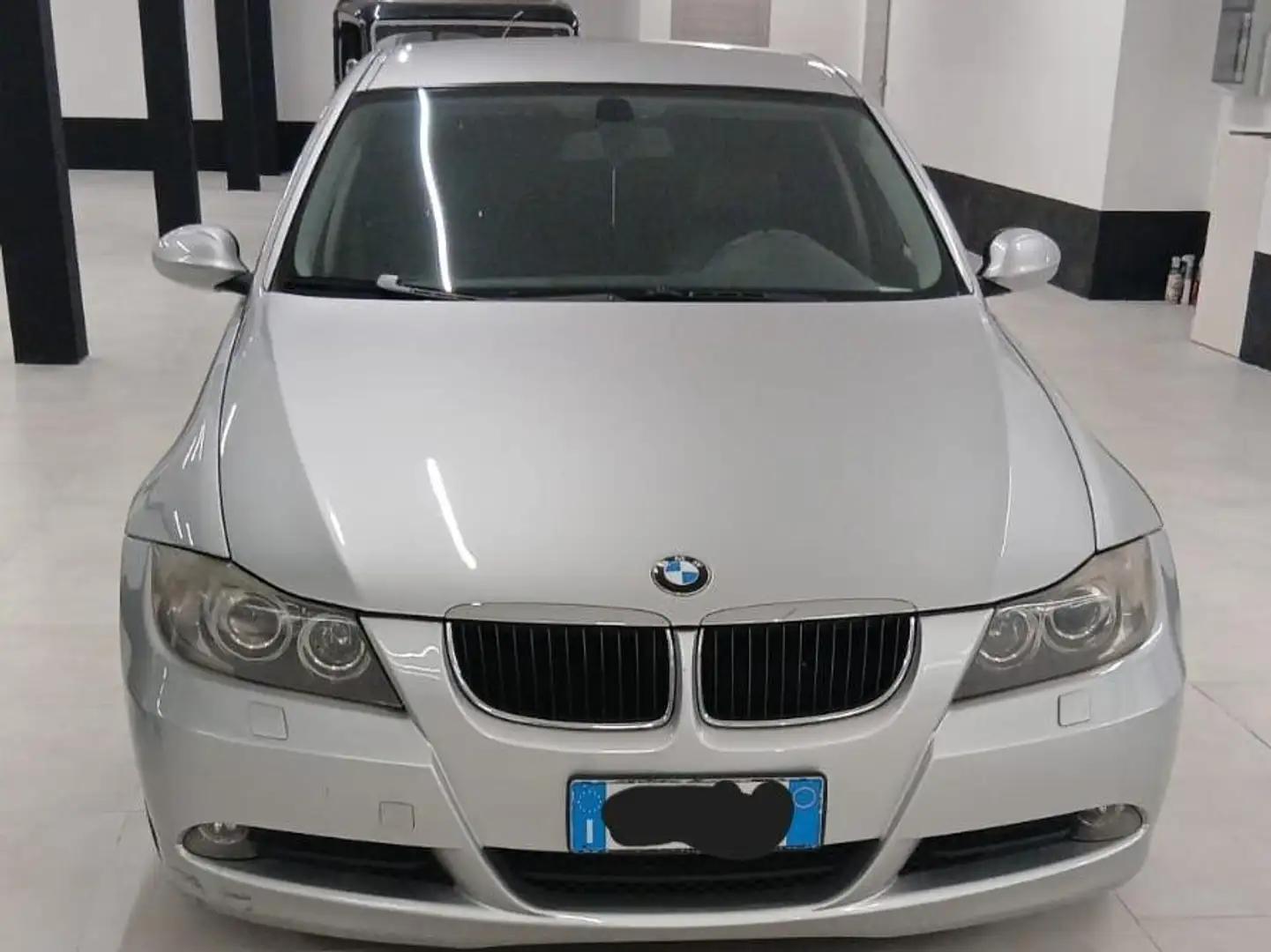 BMW 320 Serie 3 E91 Touring 320d Touring Futura Zilver - 1