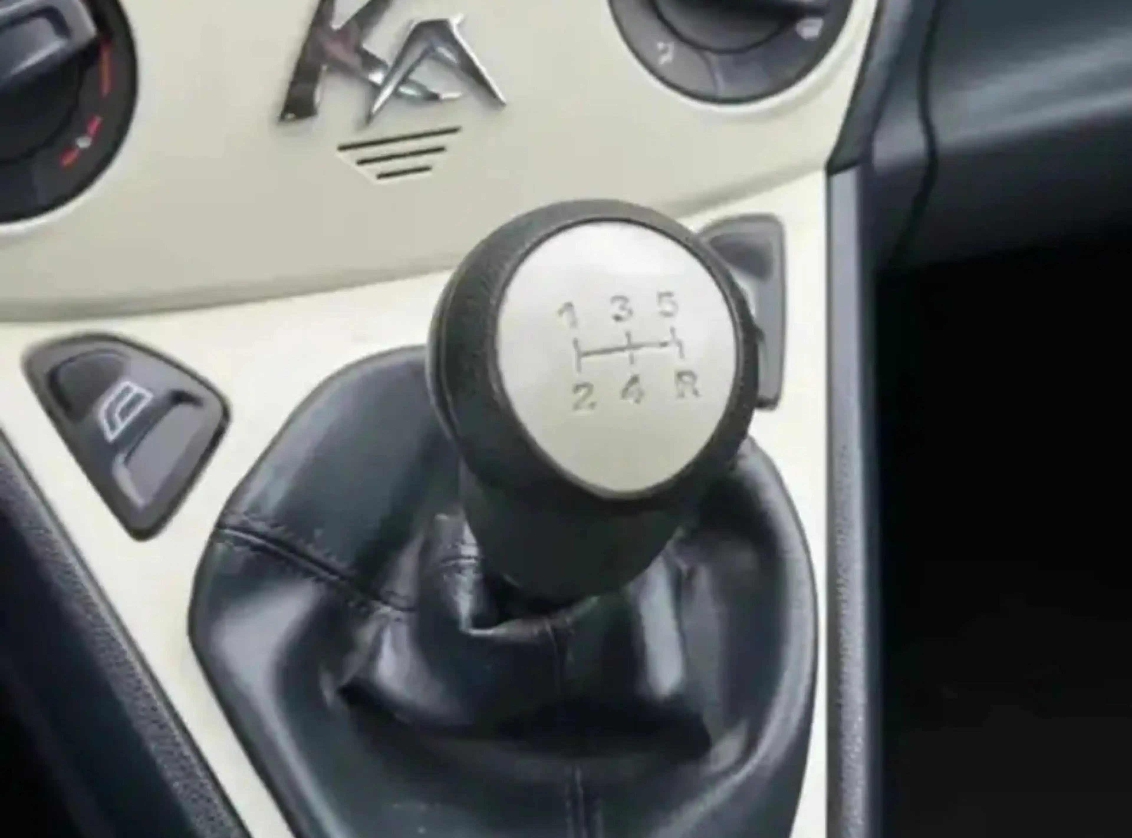 Ford Ka/Ka+ Ka 12i Collection 45000km AiRCO DA VC VTél CAPTEUR — photo 9