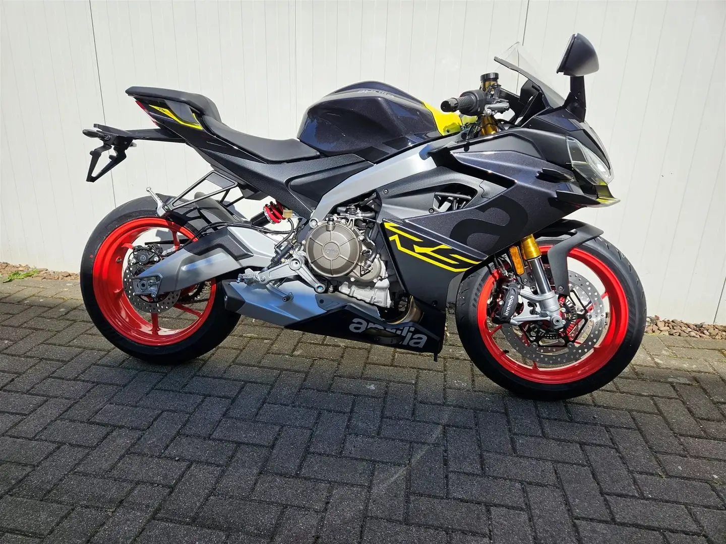 Aprilia RS 660 sofort lieferbar! Schwarz - 1