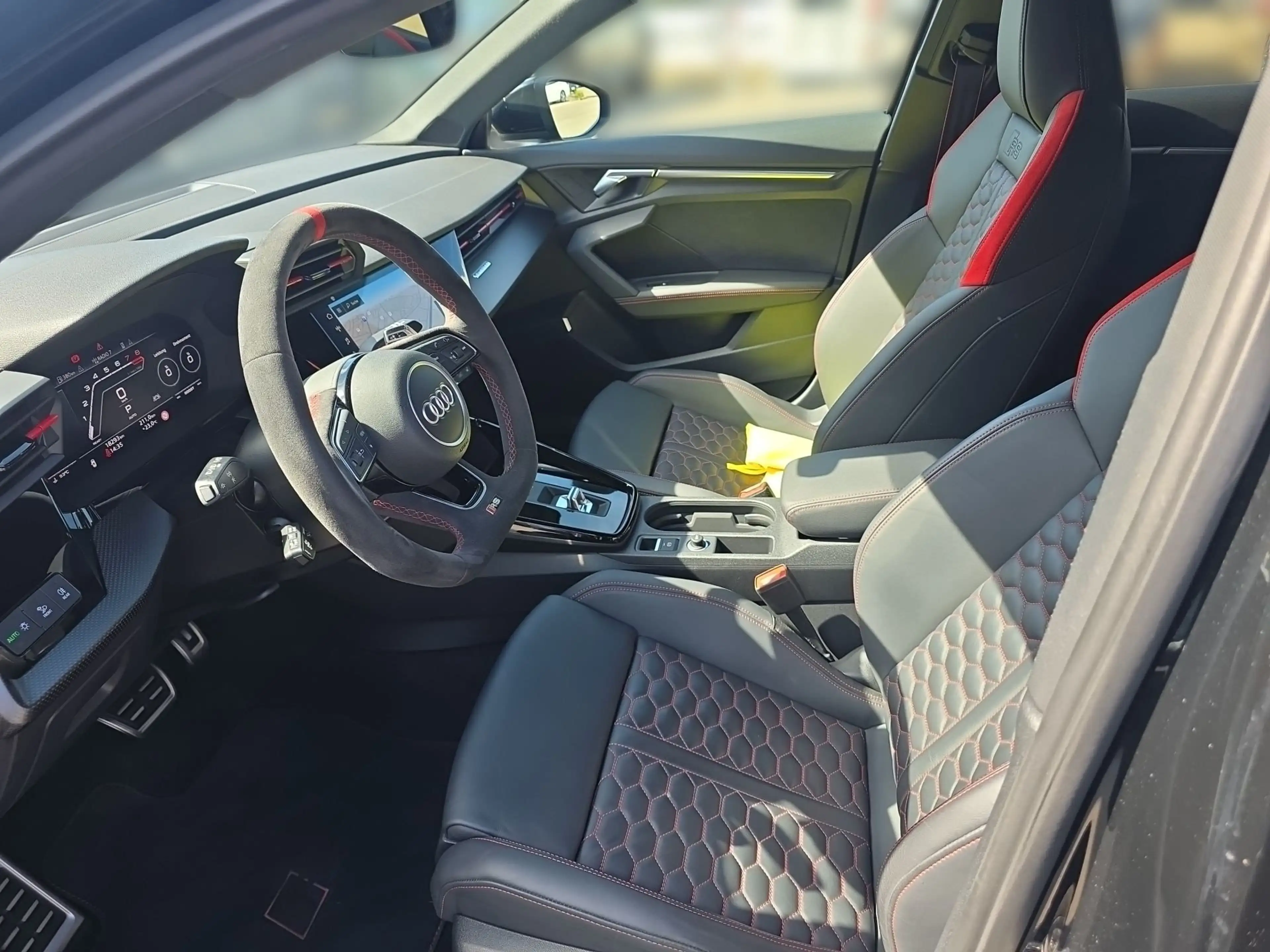 Audi RS3 RS 3 Sportback 2.5 TFSI quattro *HEAD-UP*B&O*MATRI — photo 10