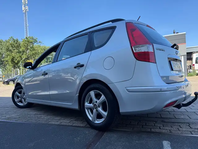 Hyundai i30 view 6