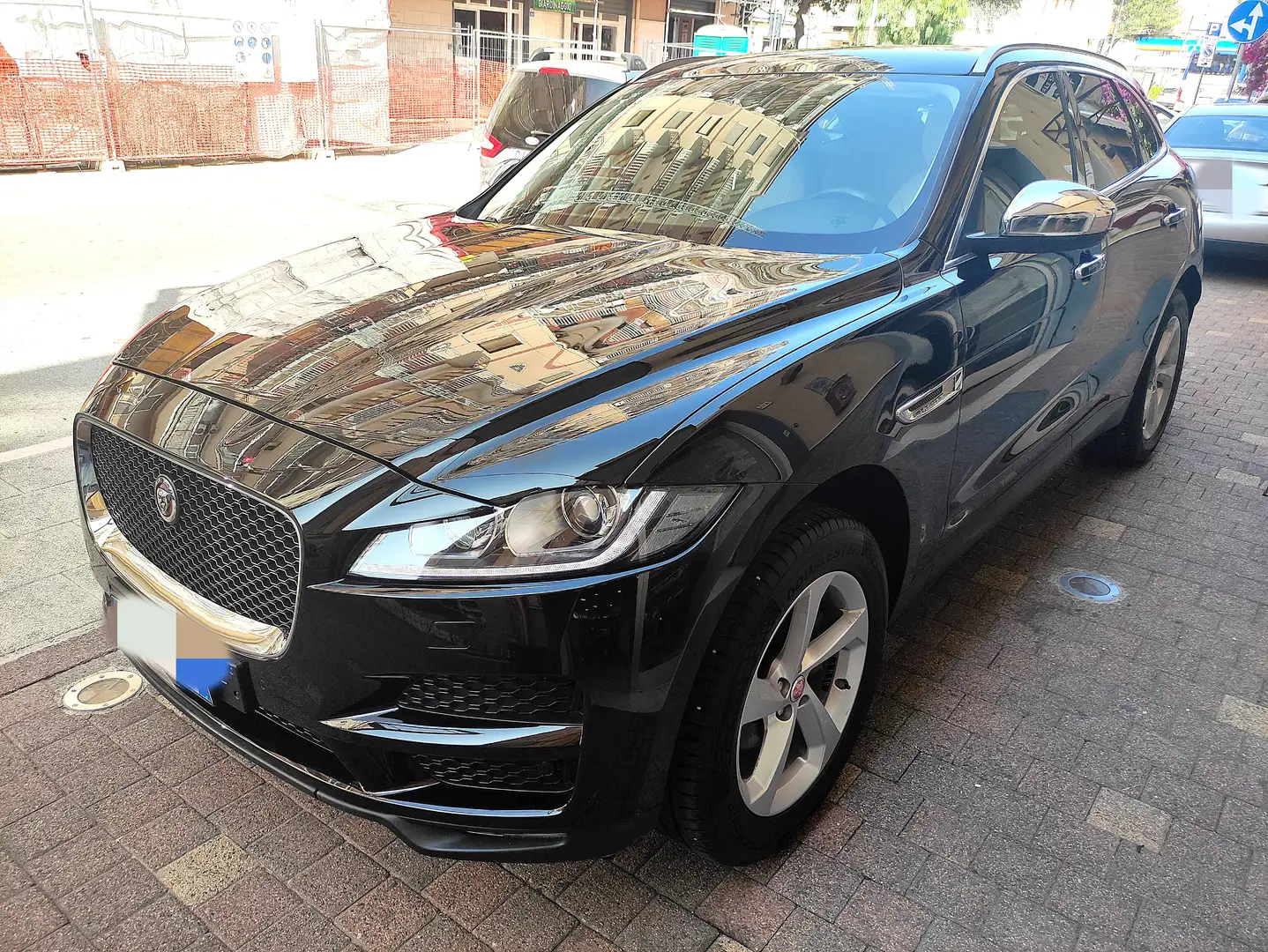 Jaguar F-Pace F-Pace 2015 2.0d Prestige awd 180cv auto Noir - 1