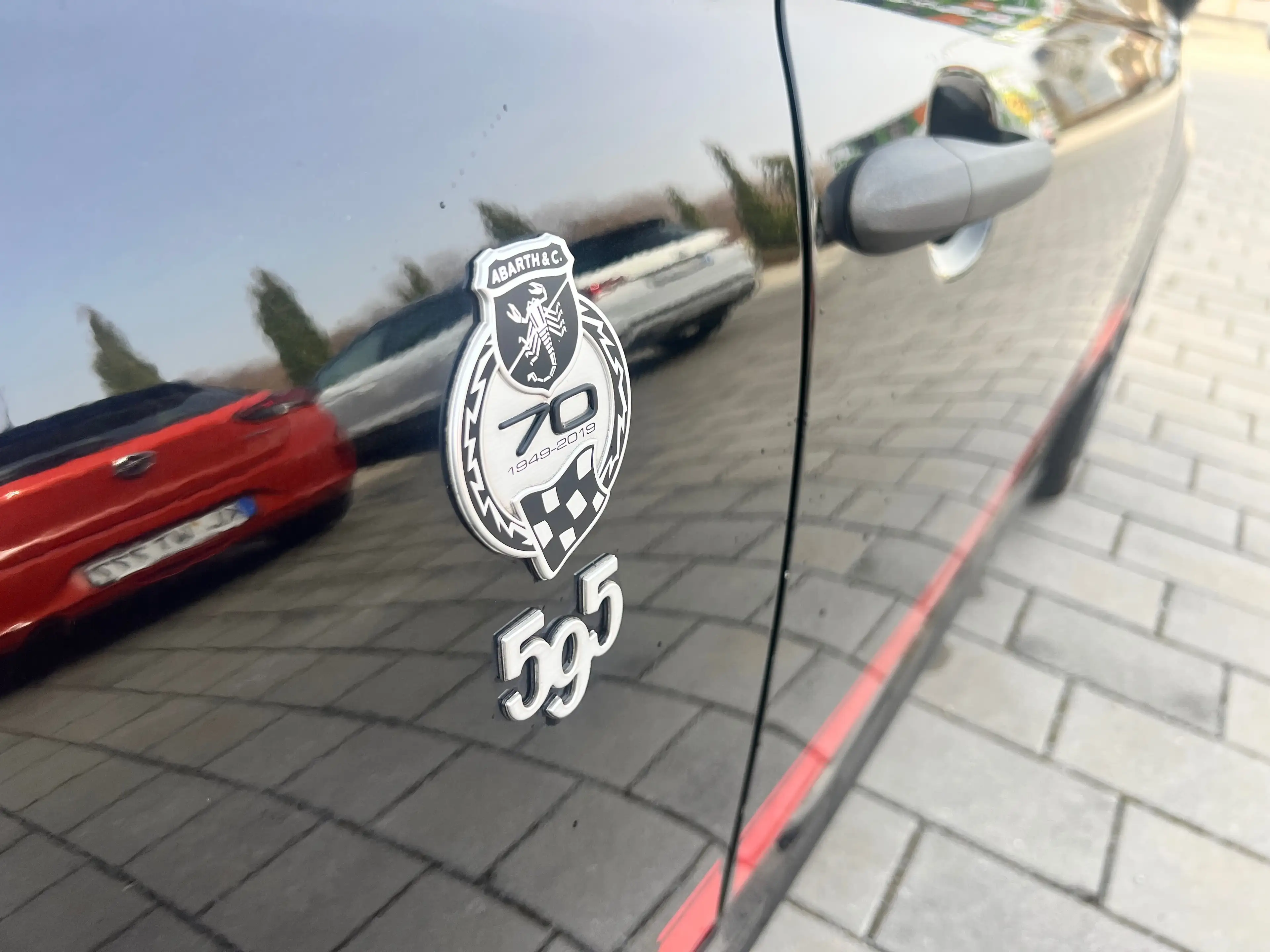 Abarth 500 595 Competizione — photo 14