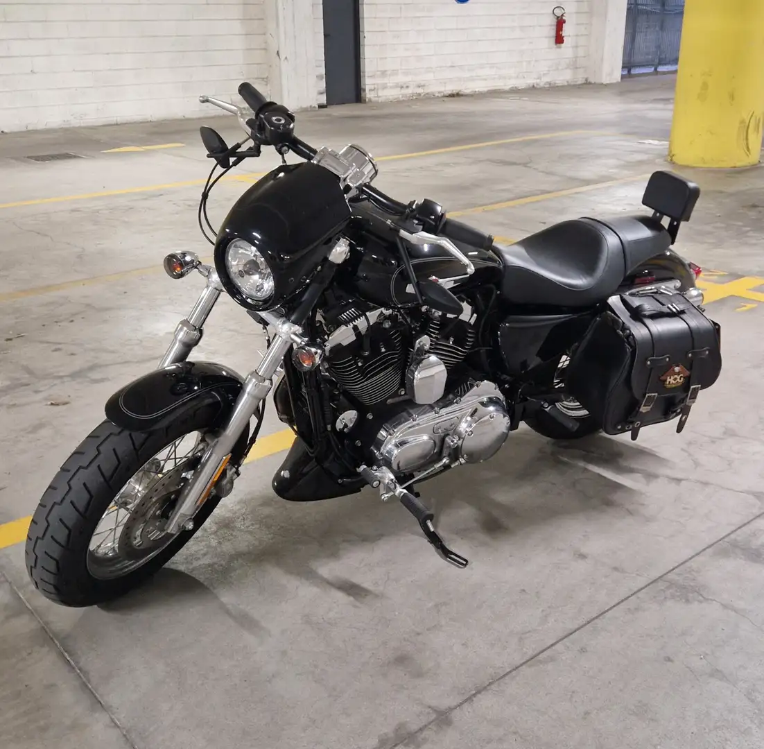 Harley-Davidson XL 1200 Custom Nero - 1