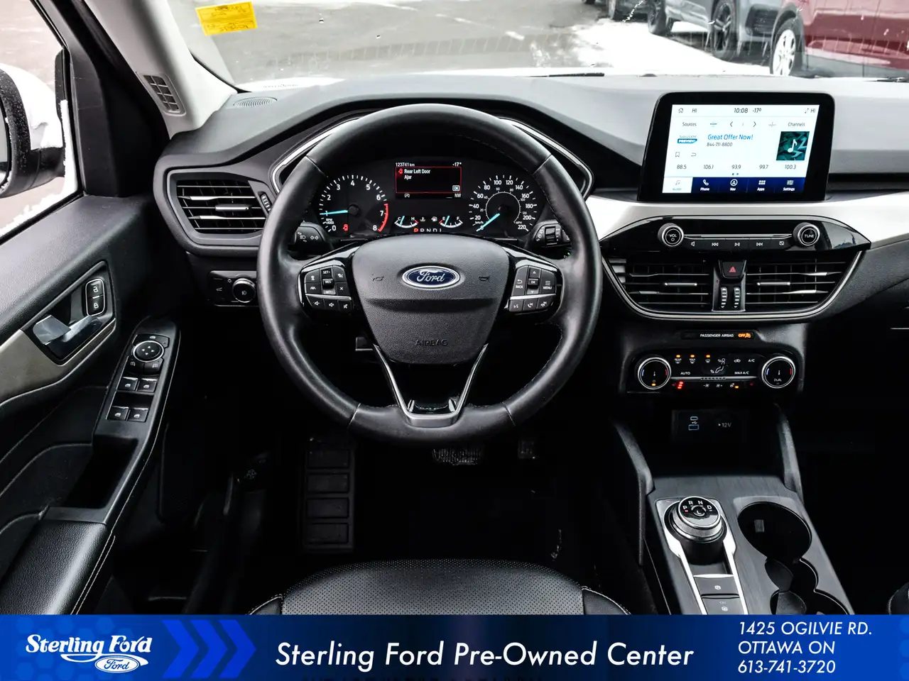 Ford Escape снимка Ford Escape