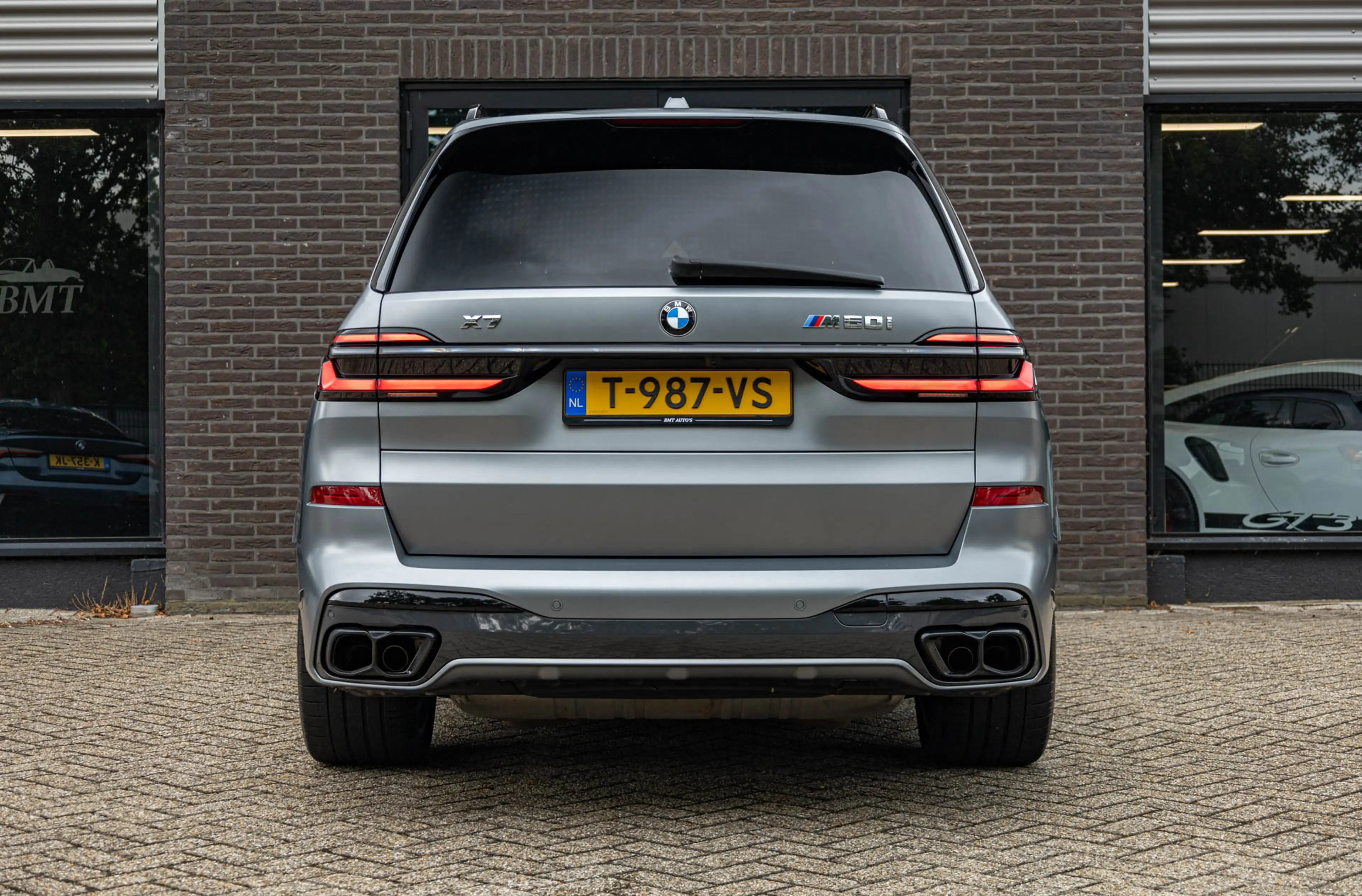BMW X7 G07 M60i xDrive / Vol / Massage / Frozen Grey / BT — photo 7