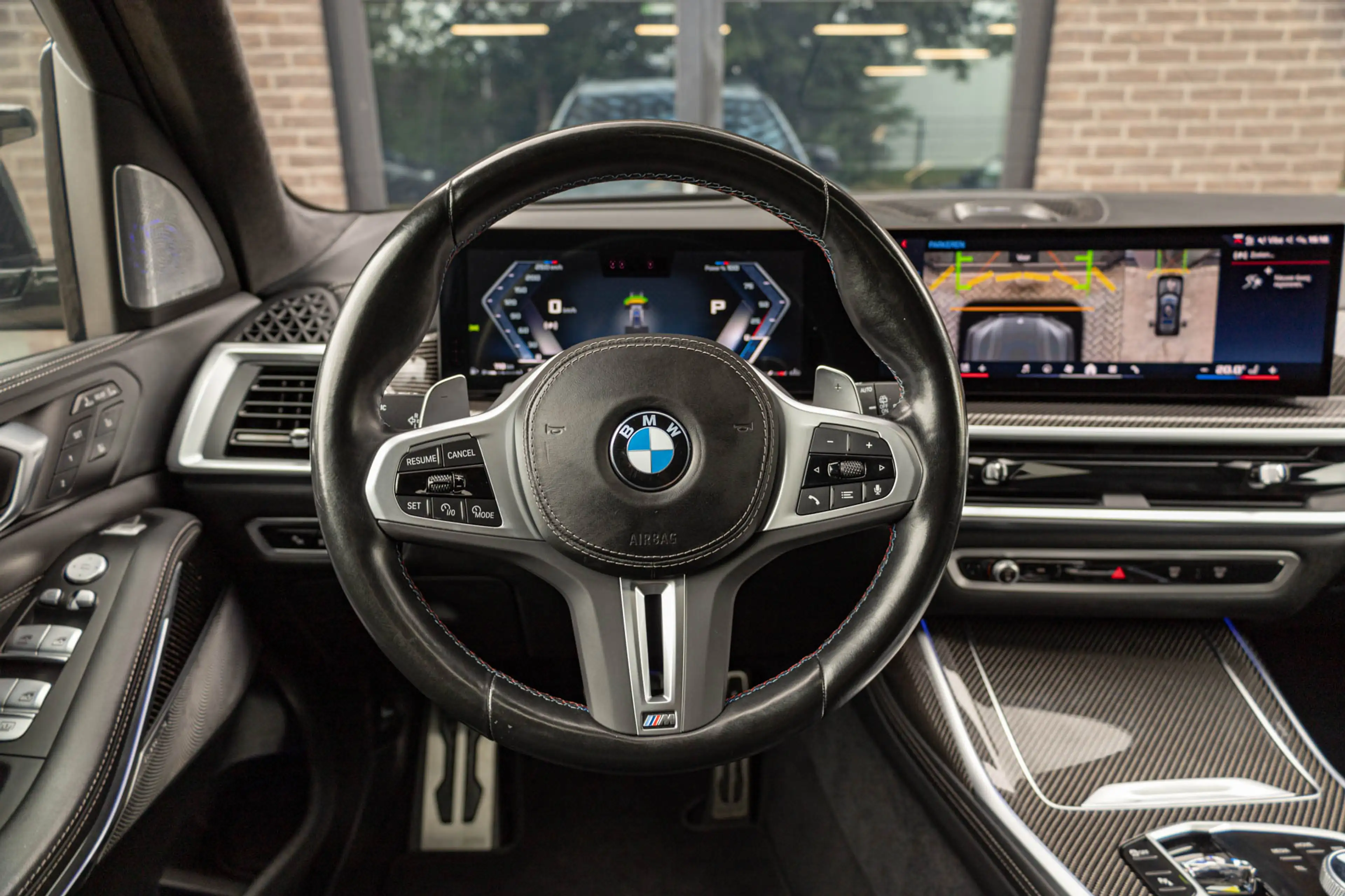 BMW X7 G07 M60i xDrive / Vol / Massage / Frozen Grey / BT — photo 24