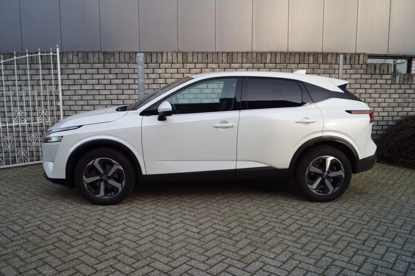 Nissan Qashqai 1.3 MHEV Xtronic Tekna Autom Leder/Stof Sportst St Weiß - 2