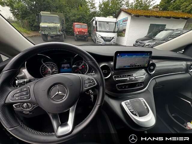Mercedes-Benz V 300