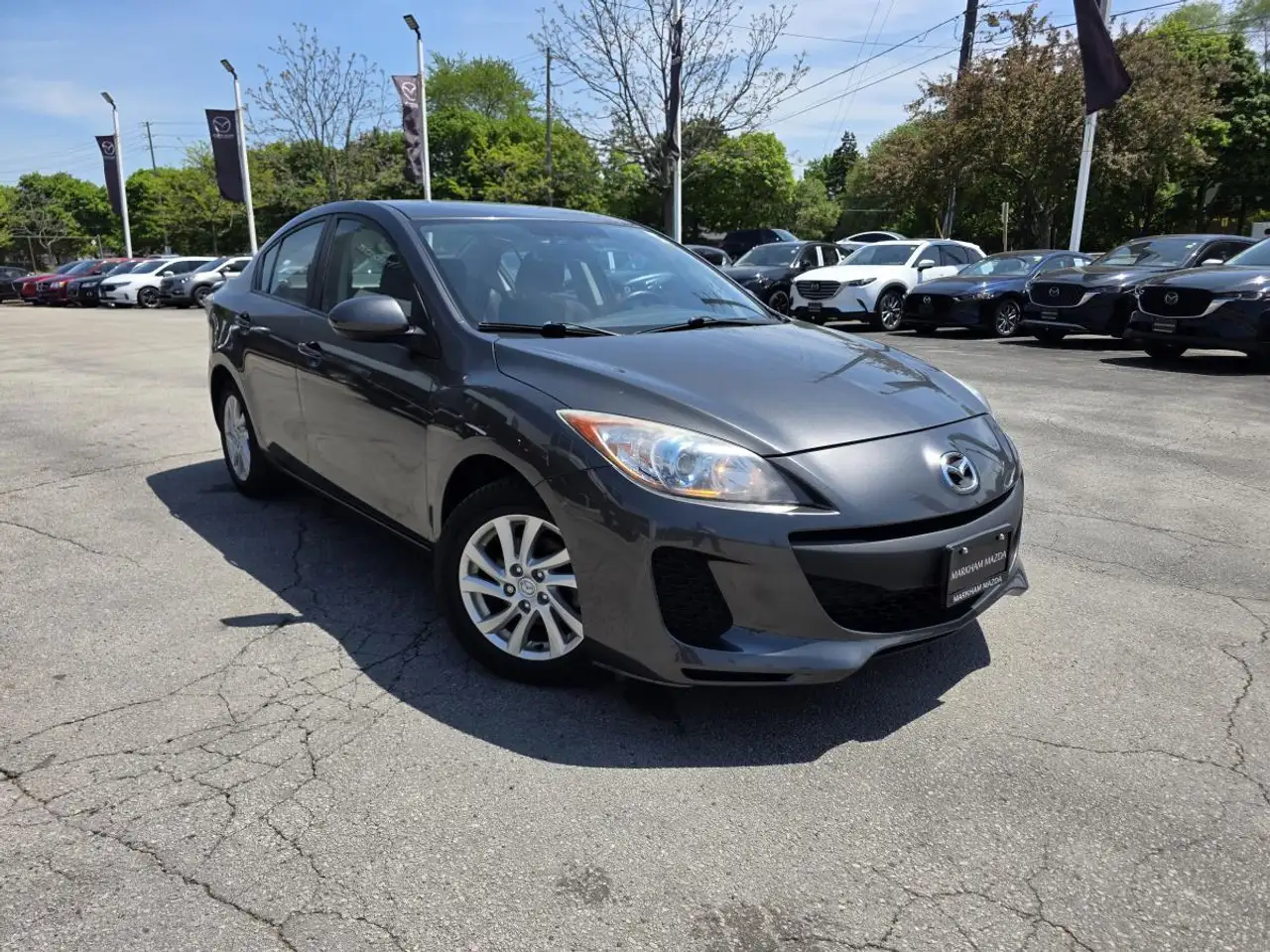 Mazda 3 снимка Mazda 3