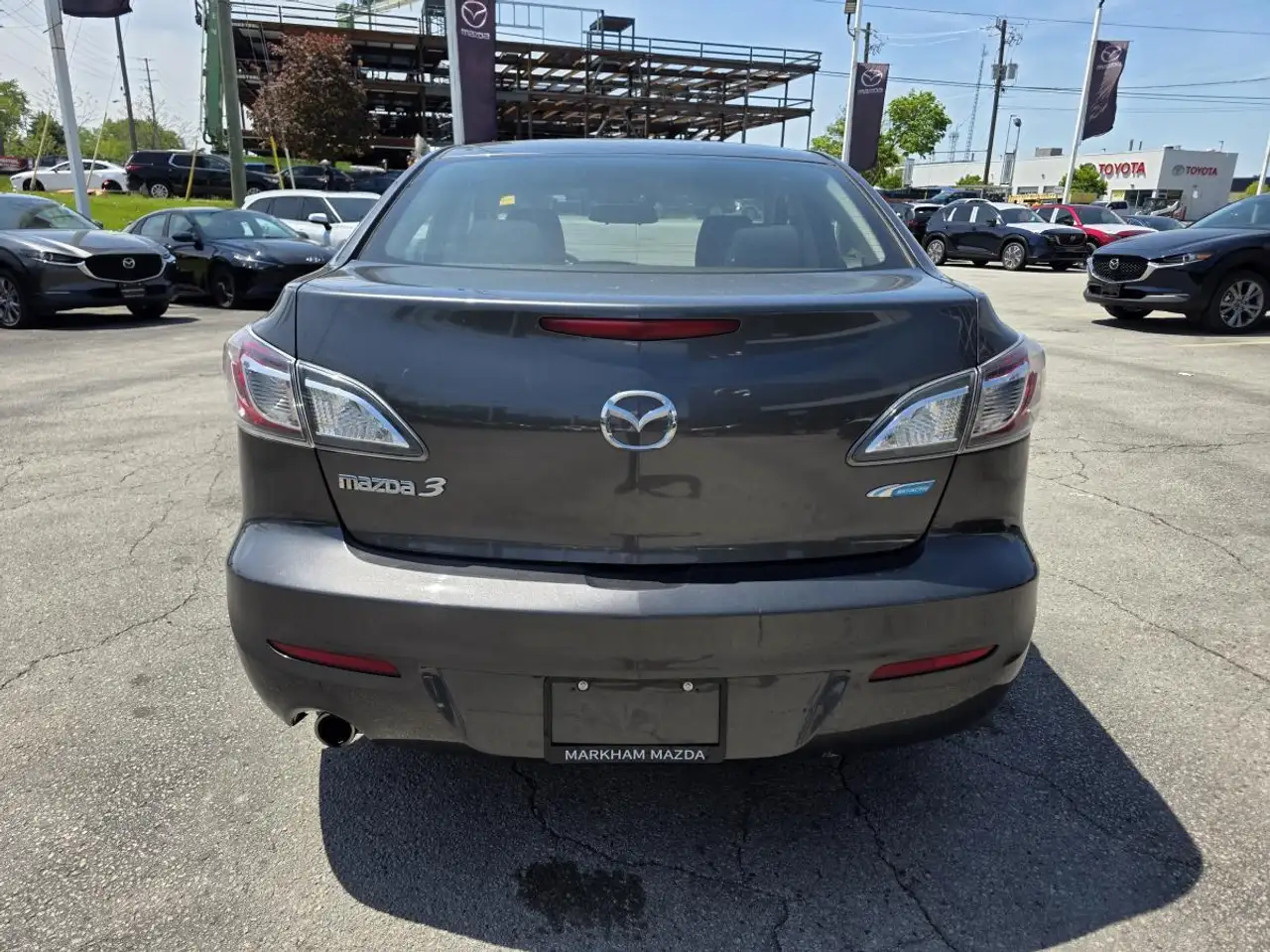 Mazda 3 снимка Mazda 3