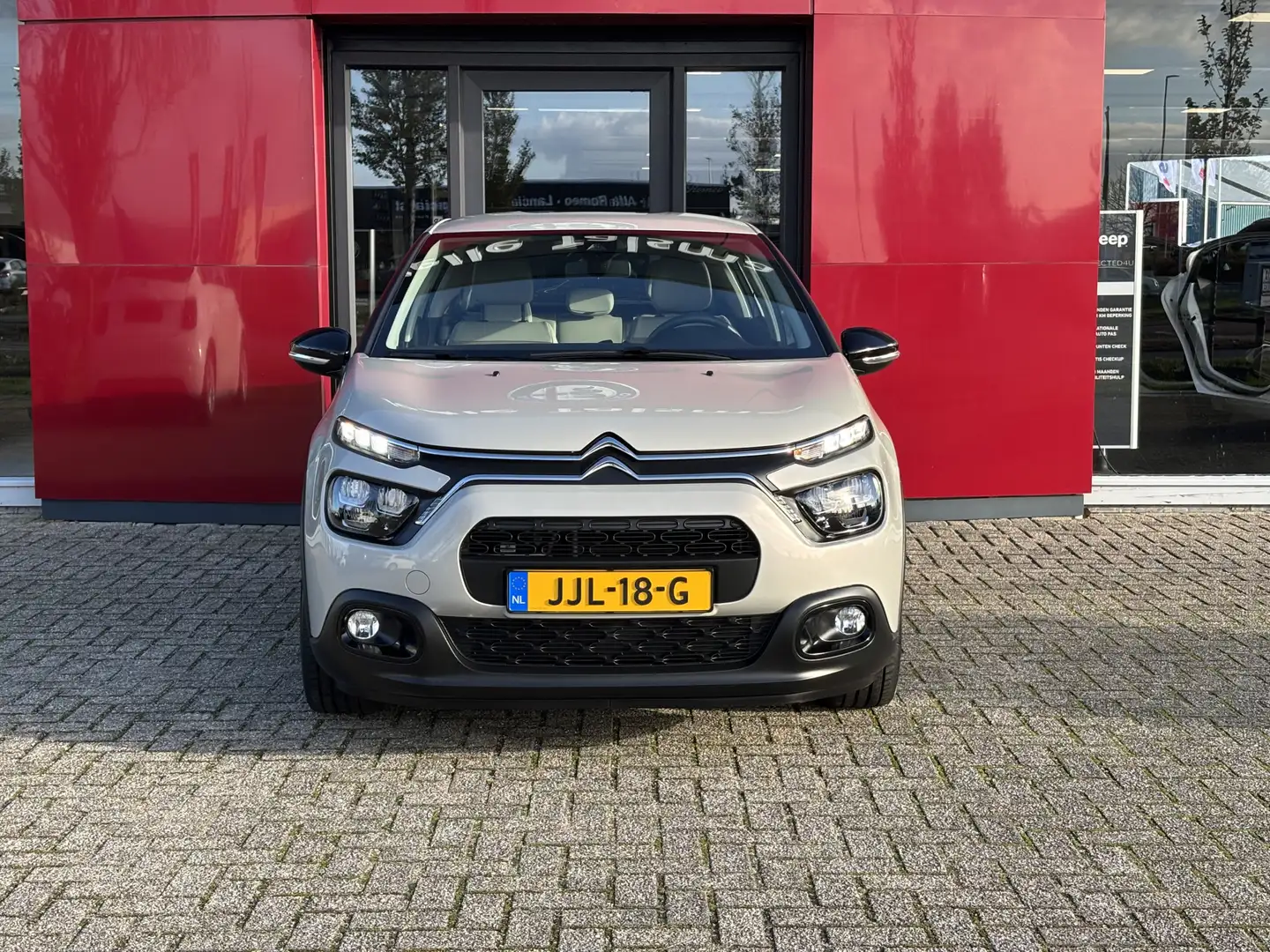 Citroen C3 1.2 PureTech Business Gris - 2