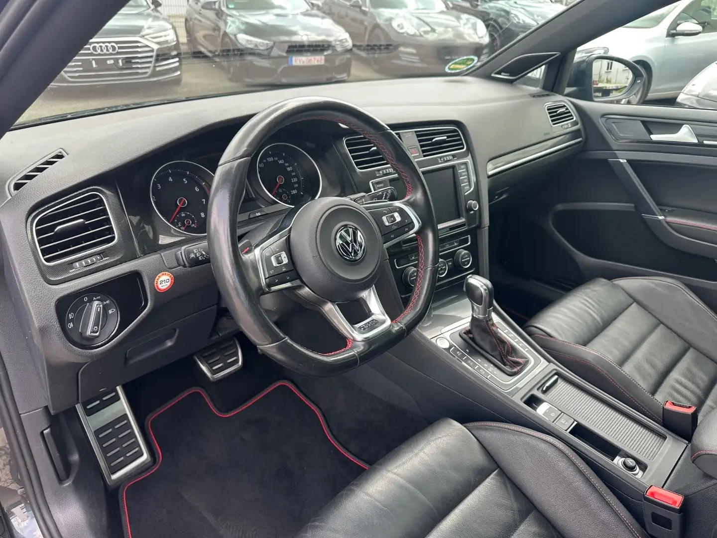Volkswagen Golf VII Lim. GTI BMT DSG LEDER Keyless Pano Gris - 2