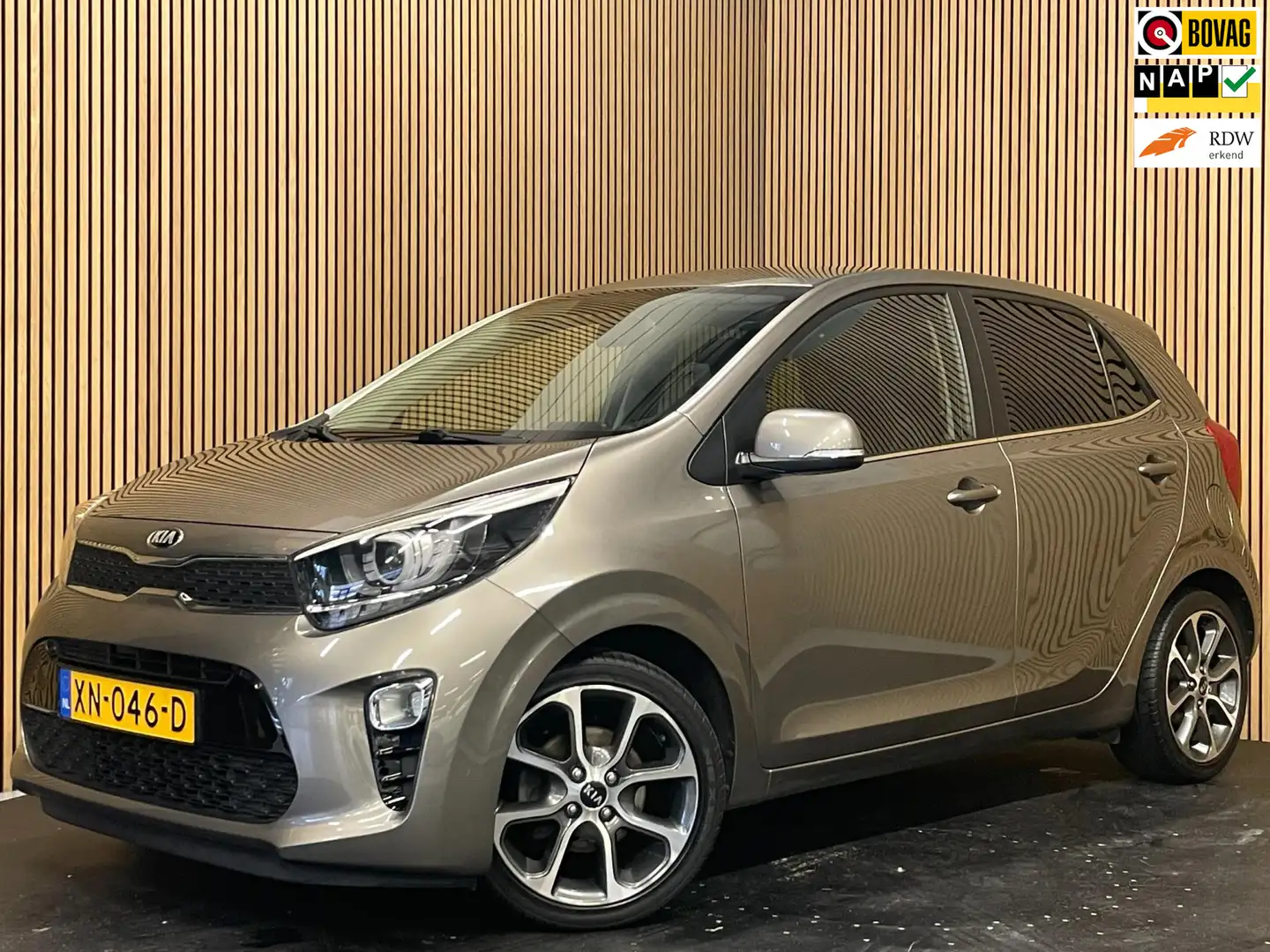 Kia Picanto 1.0 CVVT Design Edition|FULL OPTION|LEDER|CARPLAY| Grijs - 1