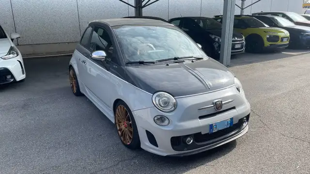 Abarth 500 C 1.4 Turbo T-Jet Custom