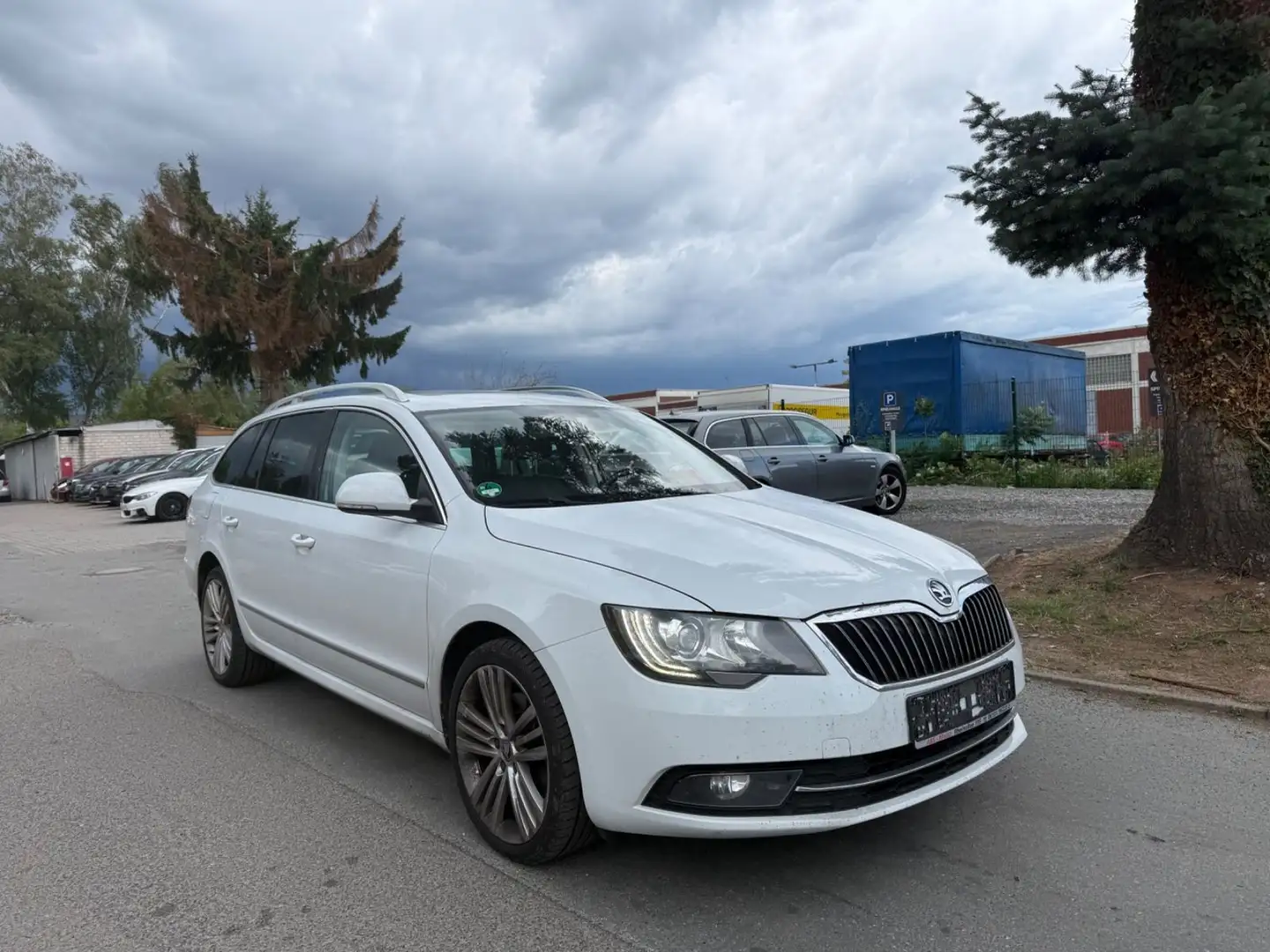 Skoda Superb 2.0 TDI DSG 4x4 Elegance PANO/STANDHEIZUN Blanco - 1