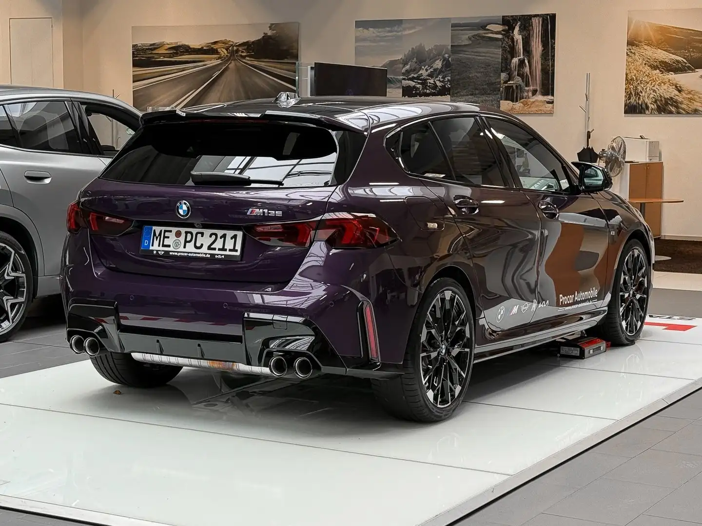 BMW 135 M135 xDrive UPE 64.899,01€ MSport H/K DA+ PA LED K Violett - 2