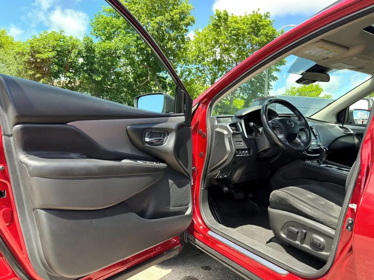 Nissan Murano снимка Nissan Murano