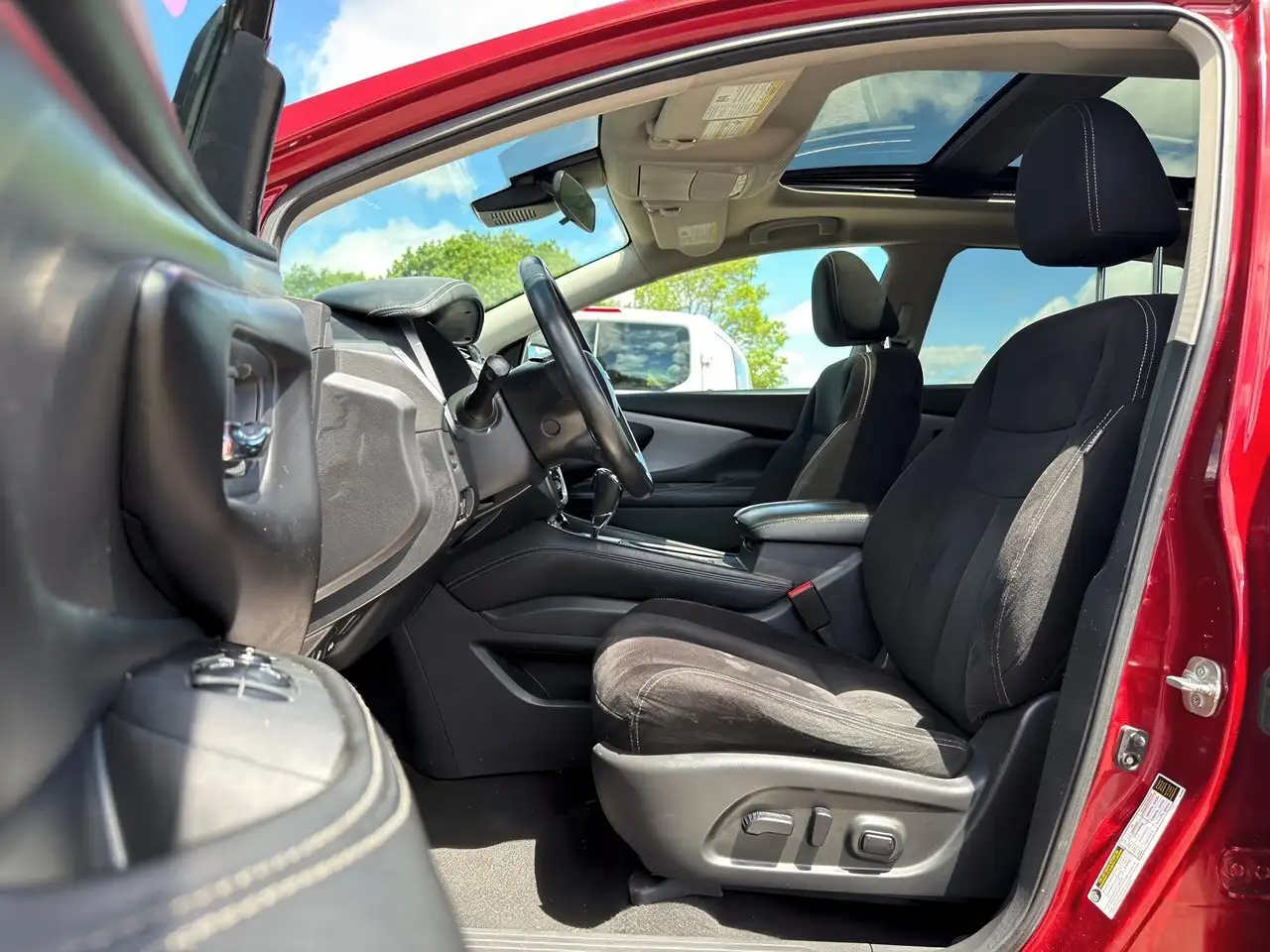 Nissan Murano снимка Nissan Murano