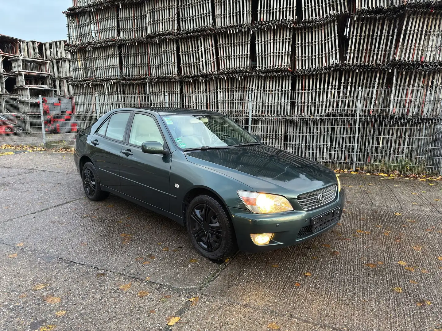 Lexus IS 200 Automatik Zelená - 1