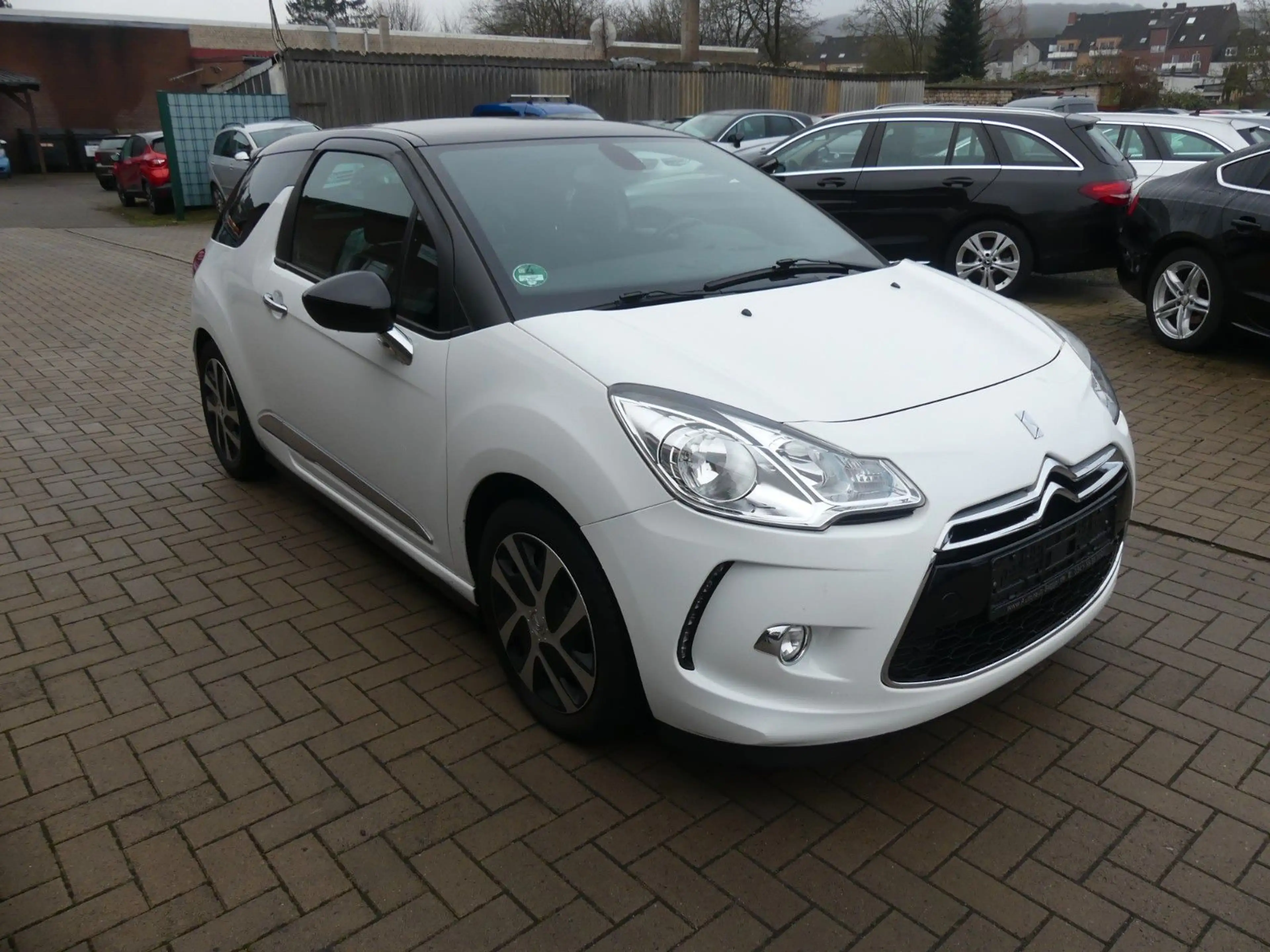 Citroen DS3 SportChic — photo 4