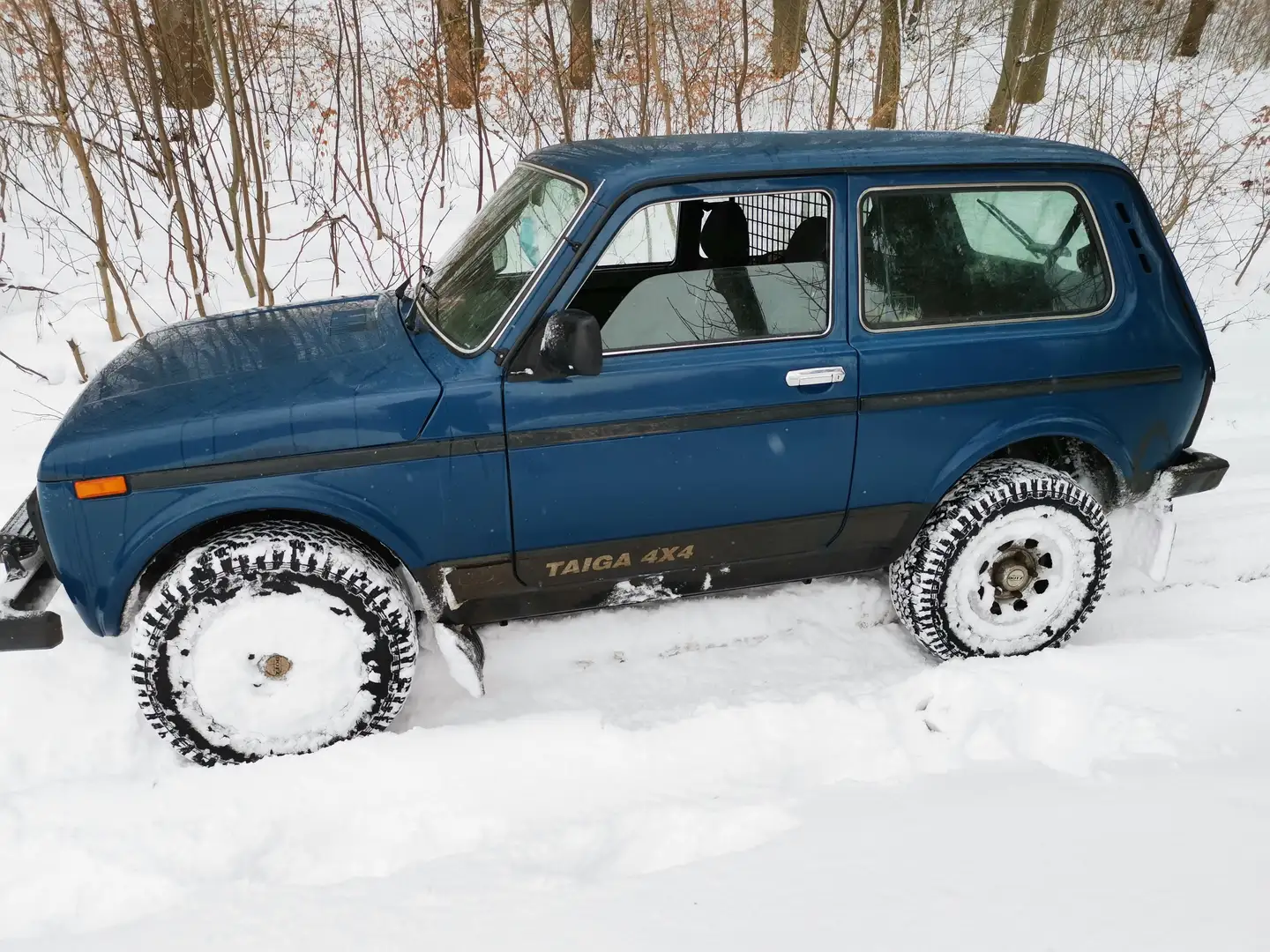 Lada Taiga Taiga 4x4 Blau - 1