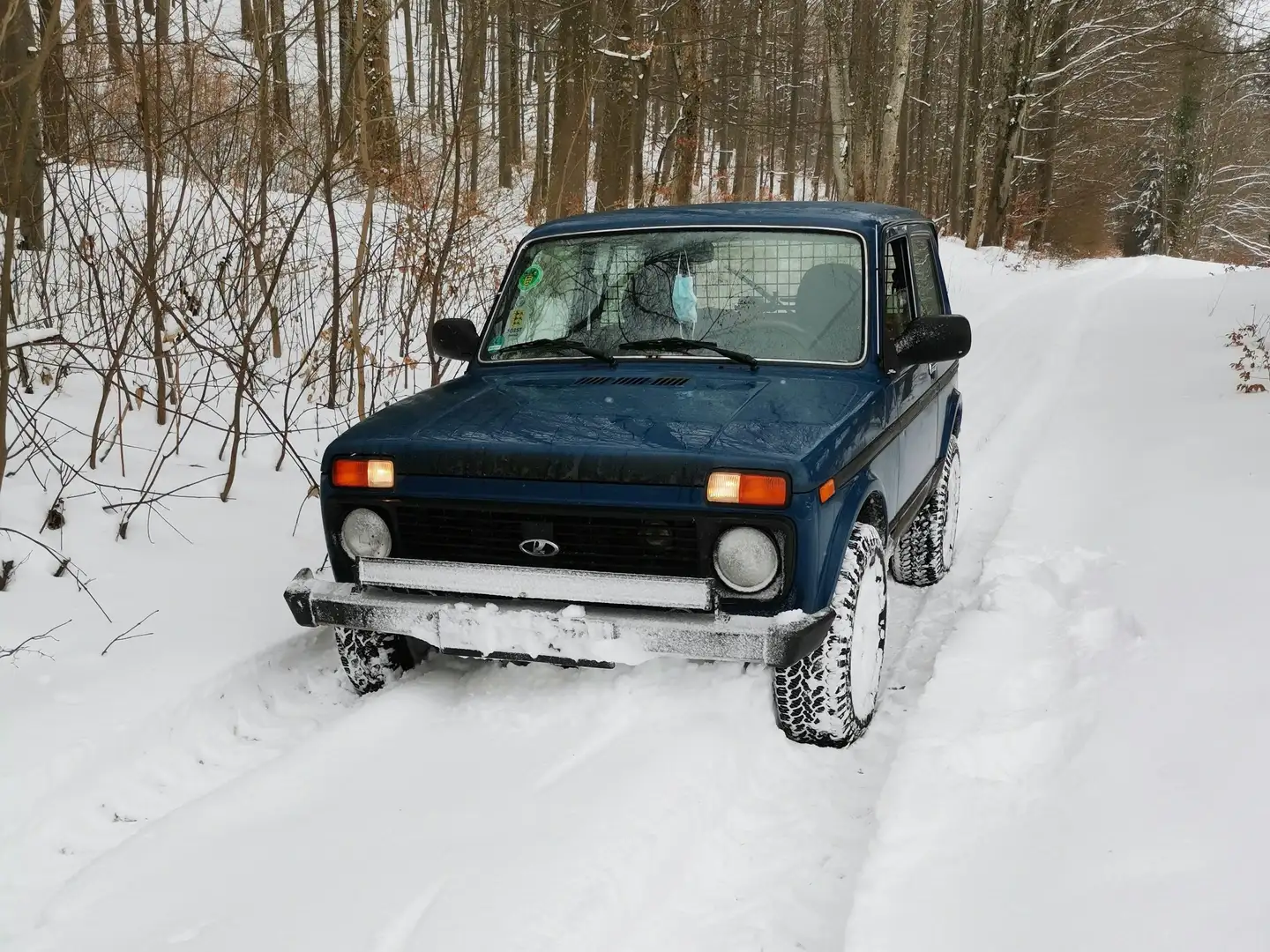 Lada Taiga Taiga 4x4 Blau - 2