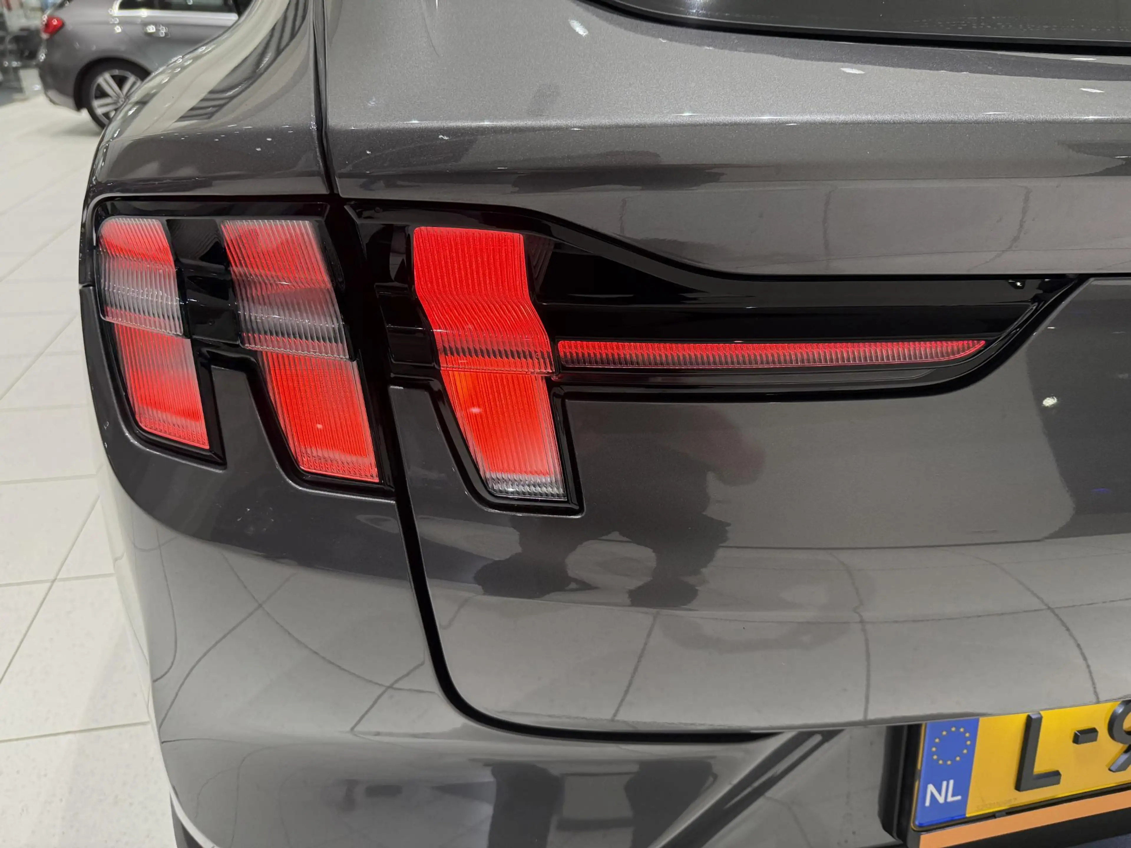 Ford Mustang Mach-E Extended RWD 98 kWh | SOH 93,1% | B&O | Navigatie — photo 30