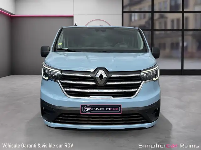 Renault Trafic view 8