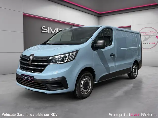 Renault Trafic view 4