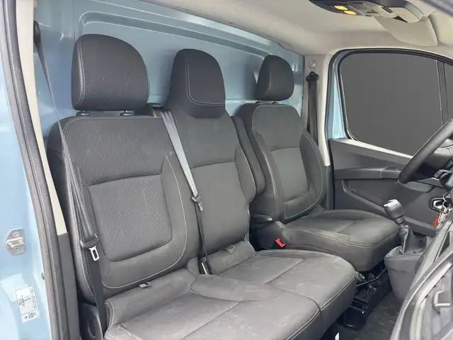 Renault Trafic view 11
