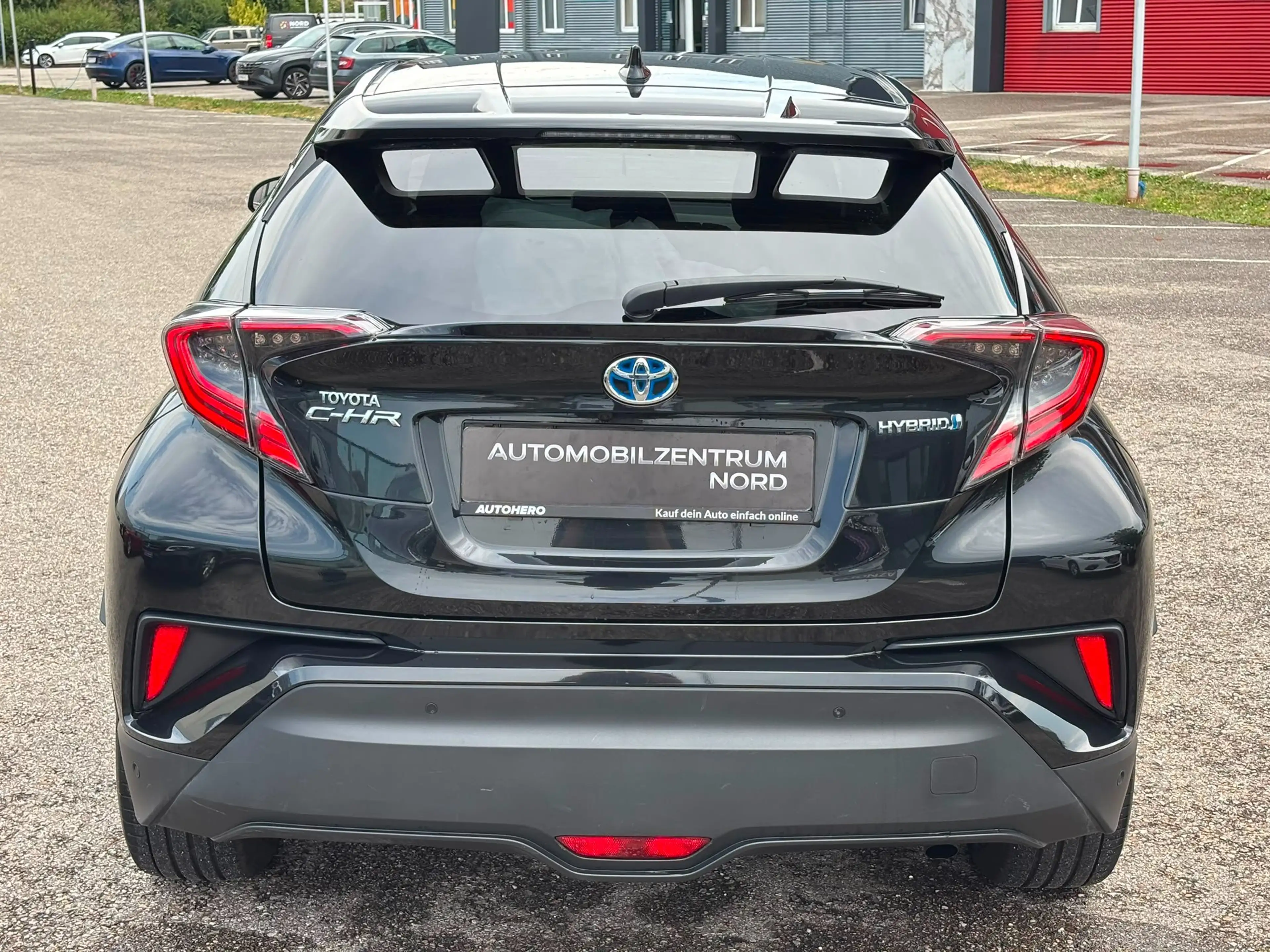 Toyota C-HR C-HR 1,8 Hybrid C-HIC CVT — photo 7