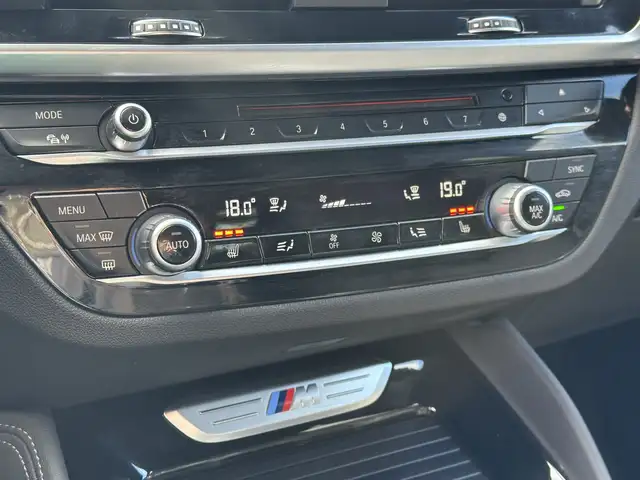 BMW X4 view 18