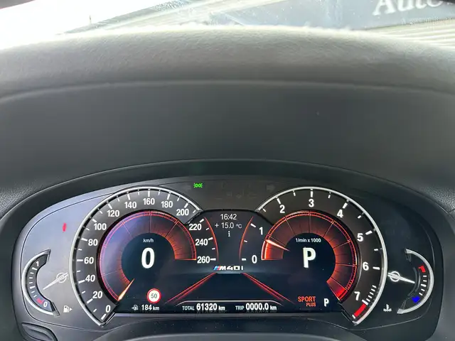 BMW X4 view 16