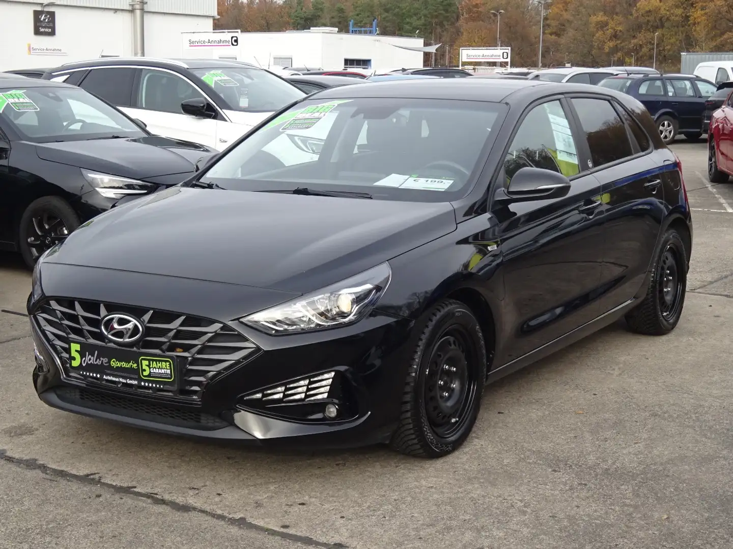 Hyundai i30 1.5 T-GDI Edition Inspektionspaket BigDeal! Schwarz - 2