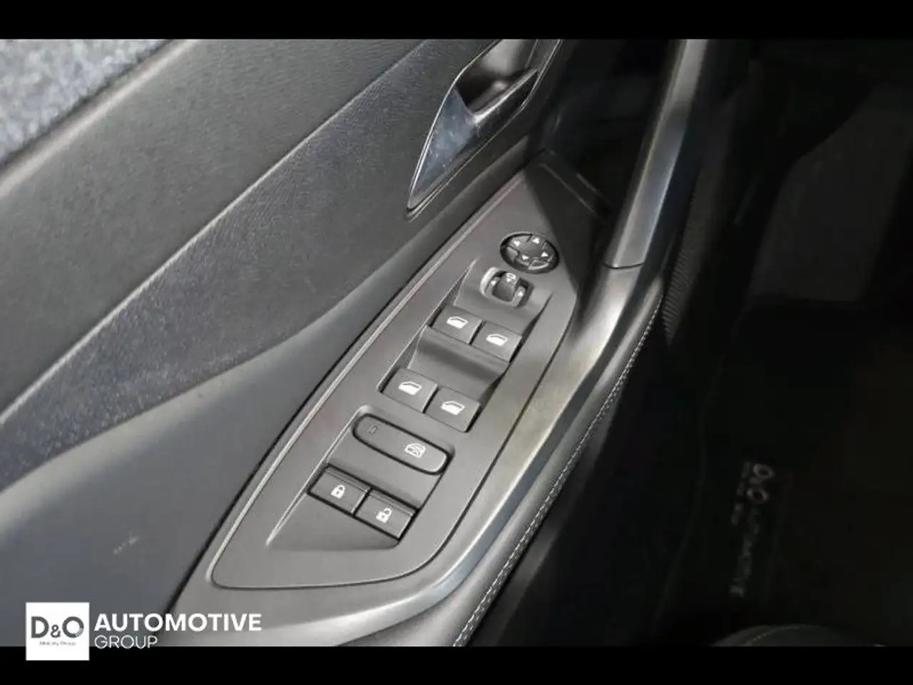 Peugeot 408 allure camera gps 26