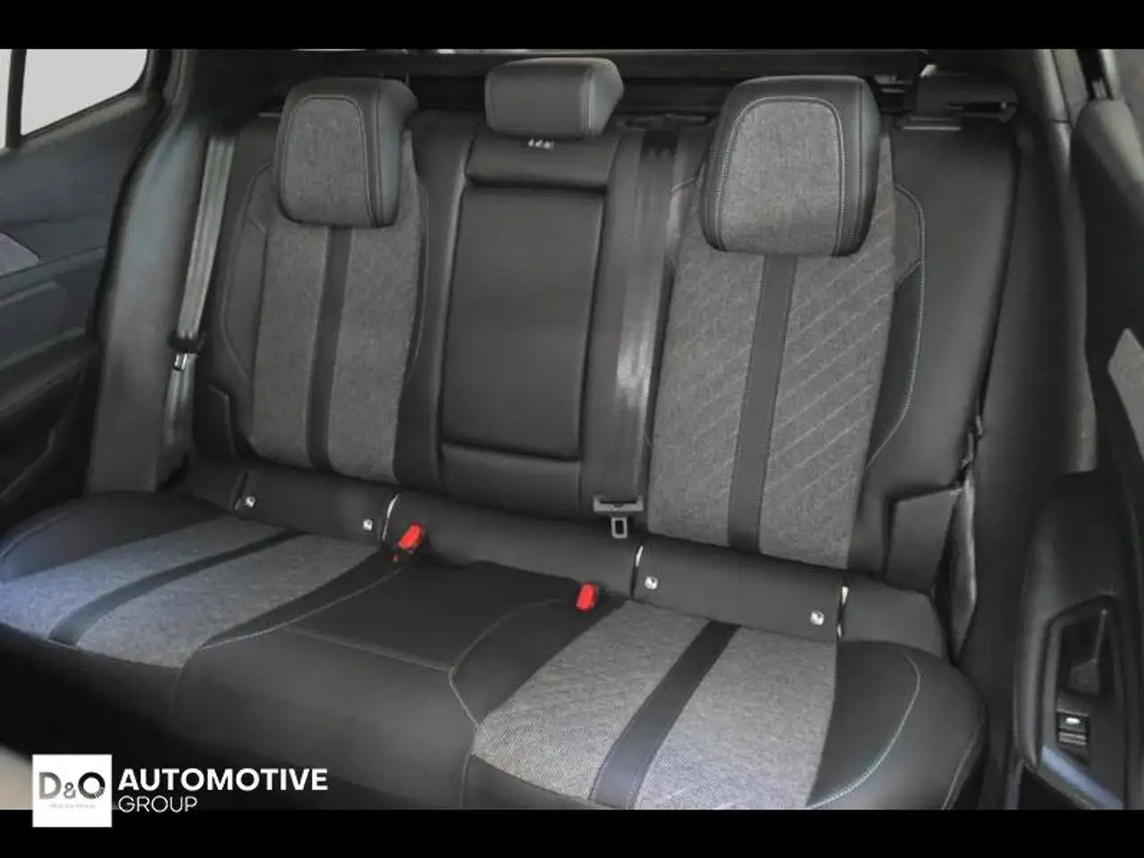 Peugeot 408 allure camera gps 8