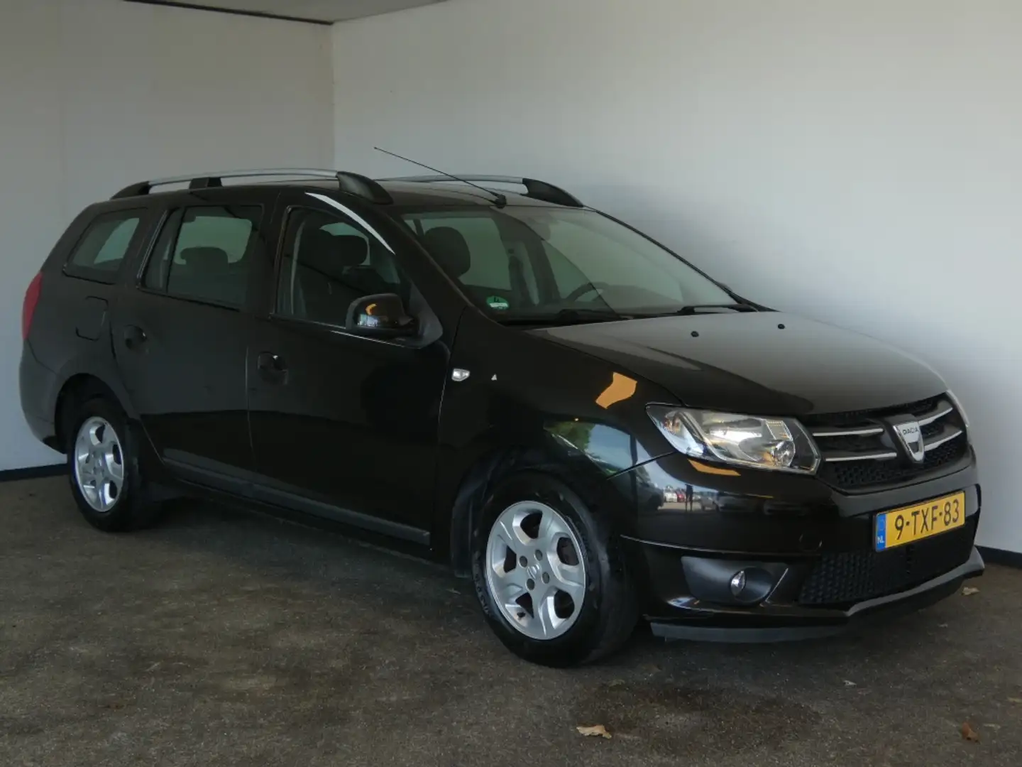 Dacia Logan MCV 0.9 TCe Prestige Zwart - 2